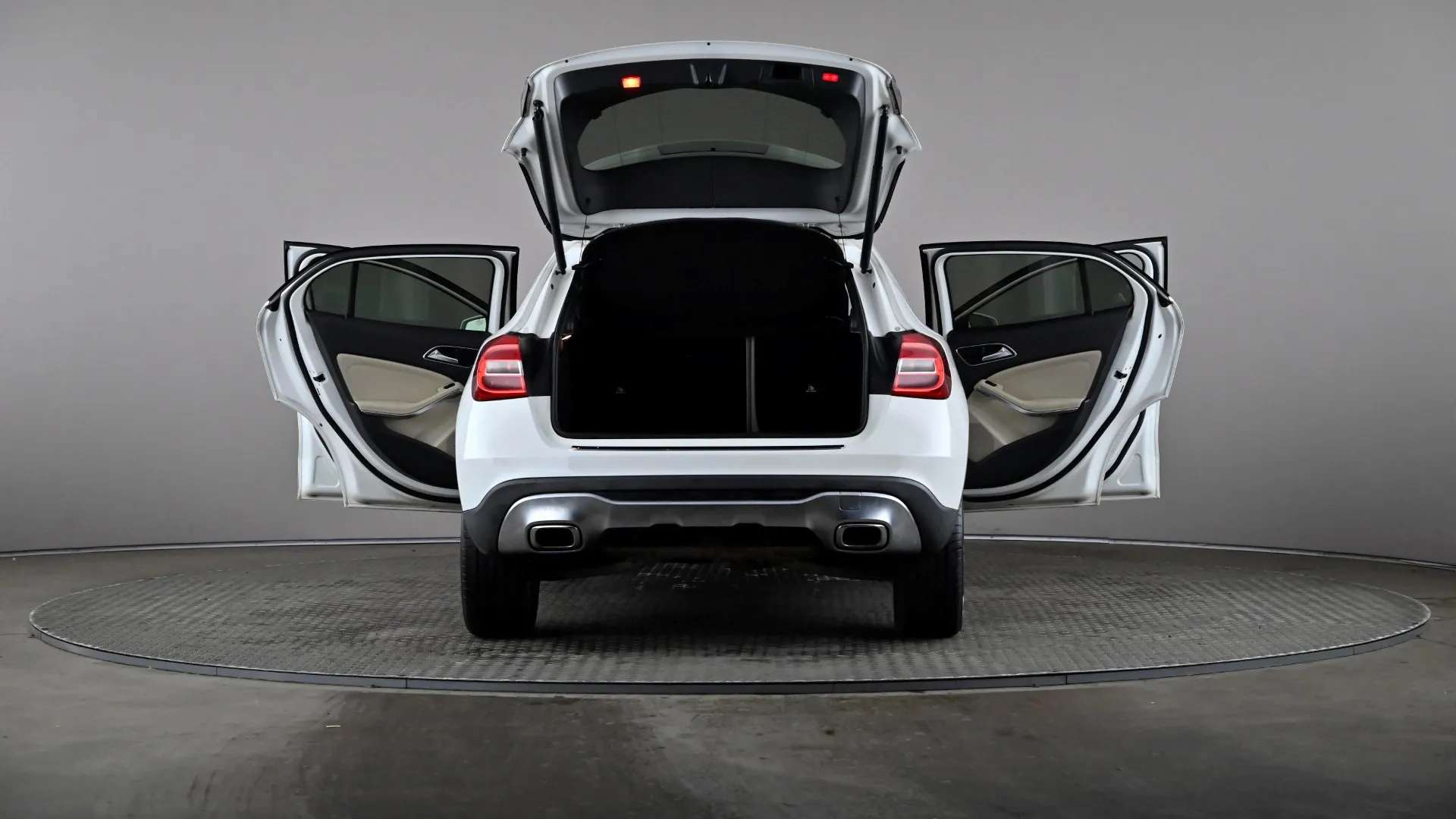2018 MERCEDES-BENZ GLA 2018 MERCEDES-BENZ GLA