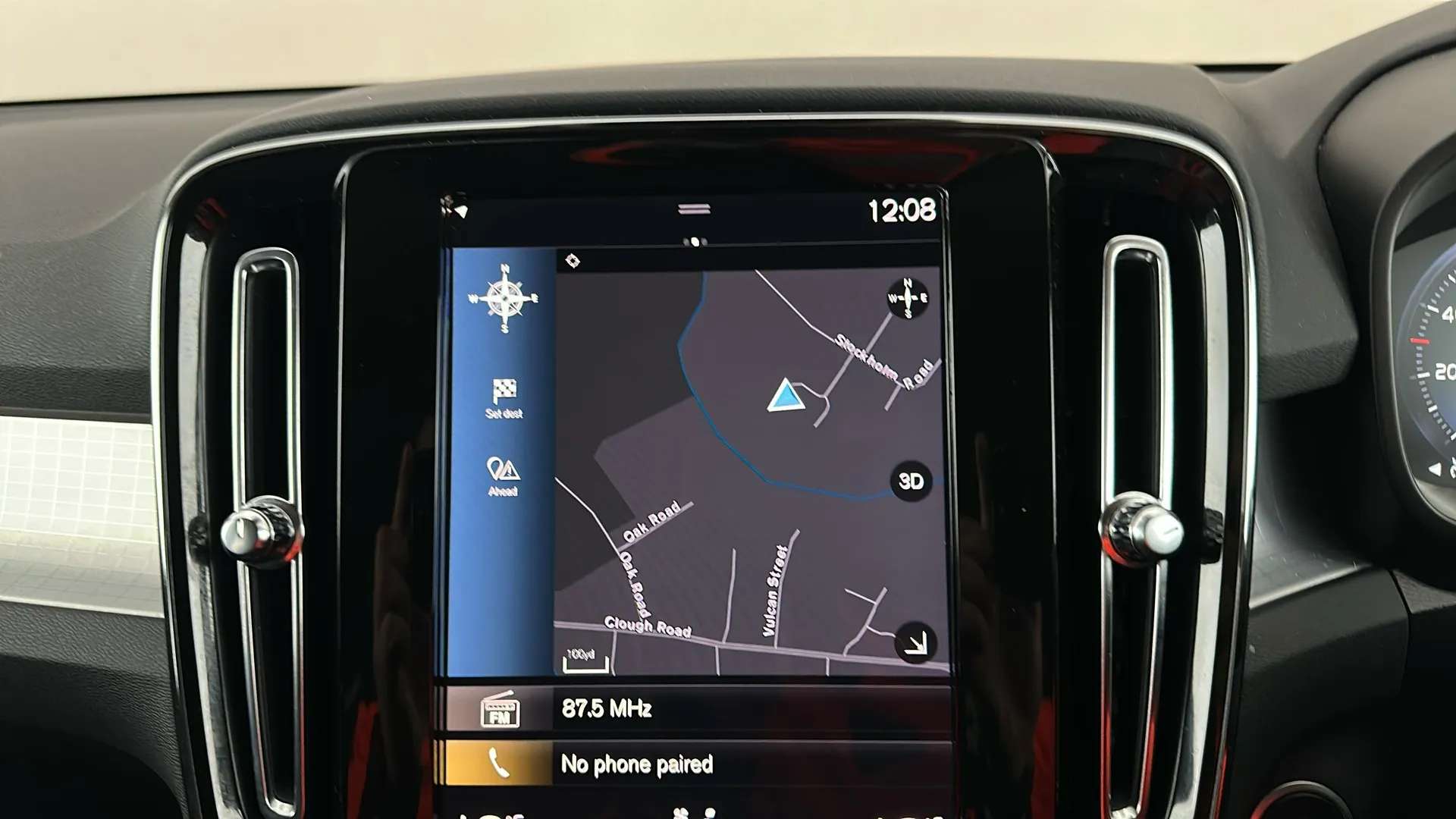 2022 VOLVO XC40 2022 VOLVO XC40