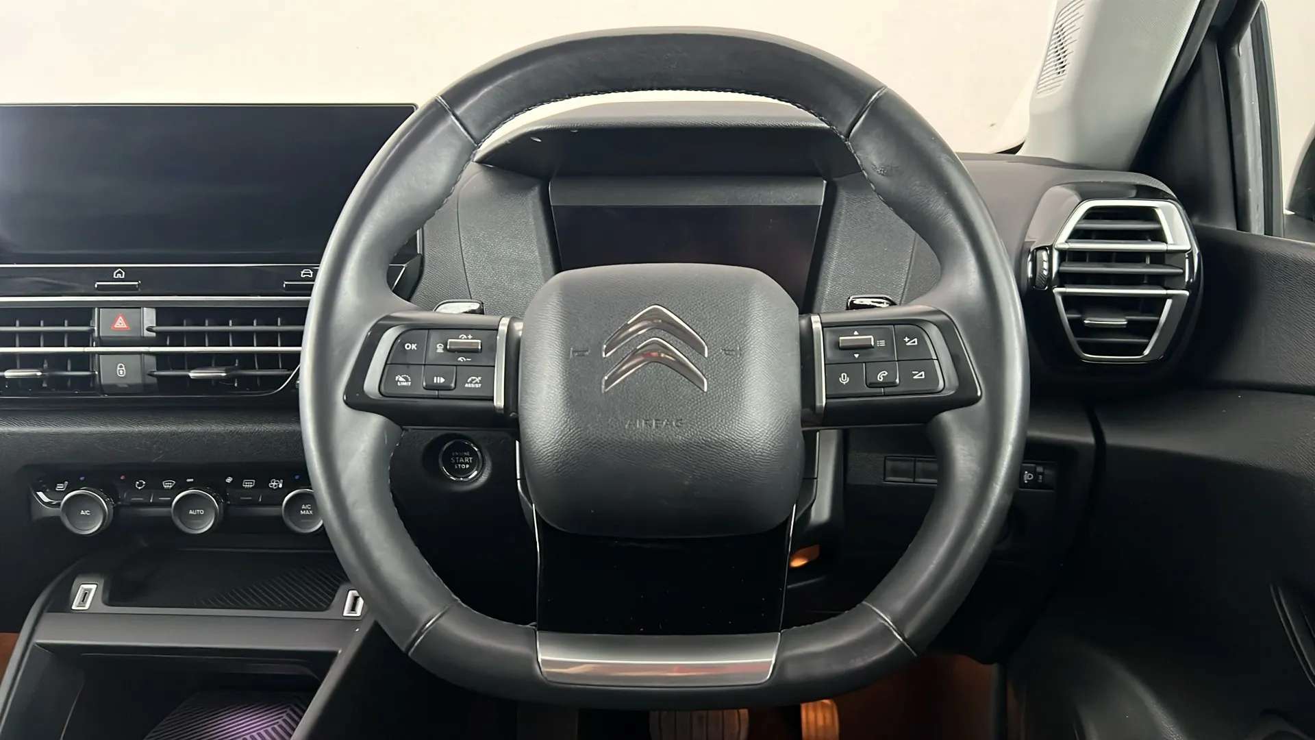 2023 CITROEN C4 2023 CITROEN C4
