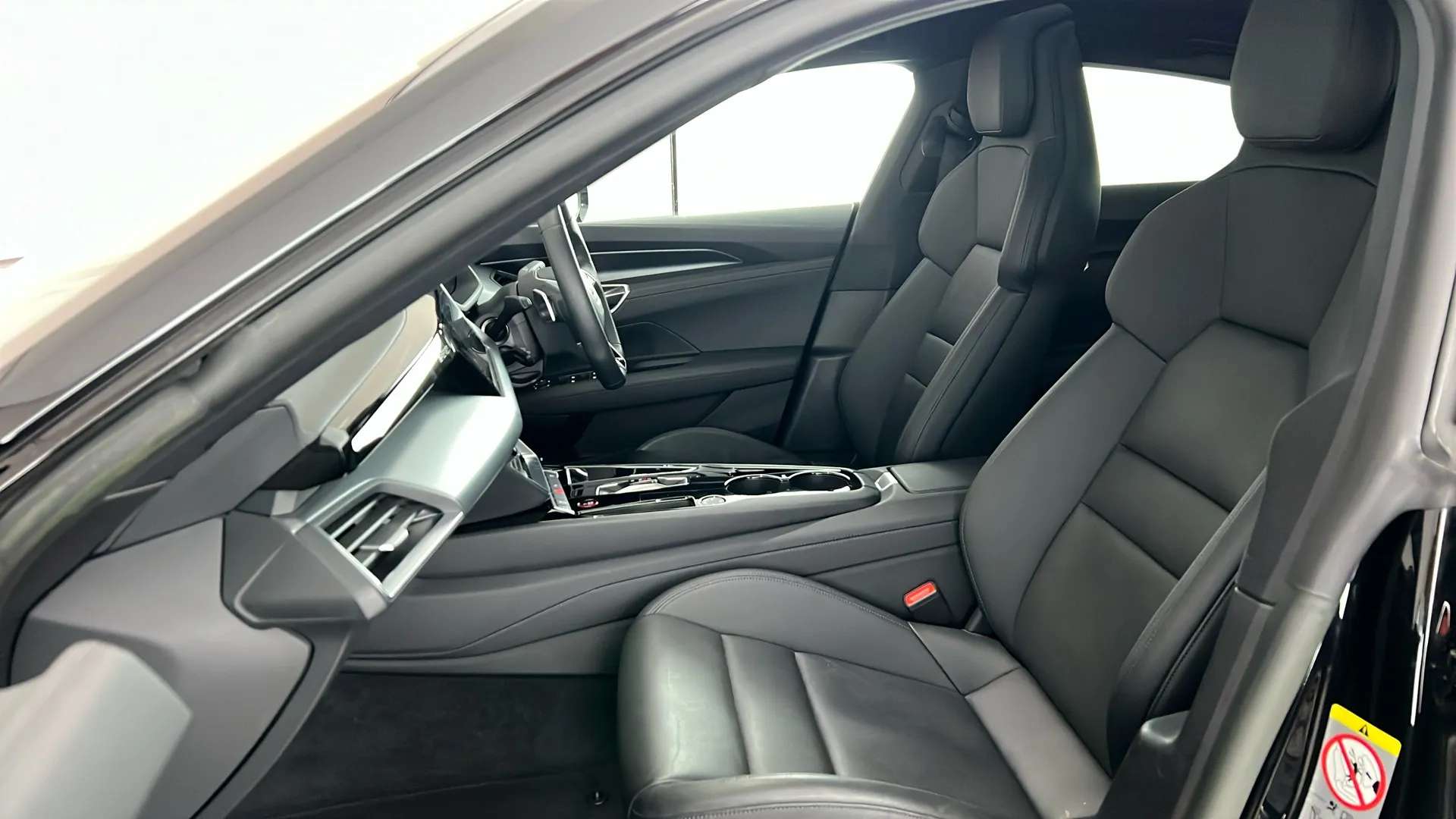 2023 AUDI E-TRON GT 2023 AUDI E-TRON GT