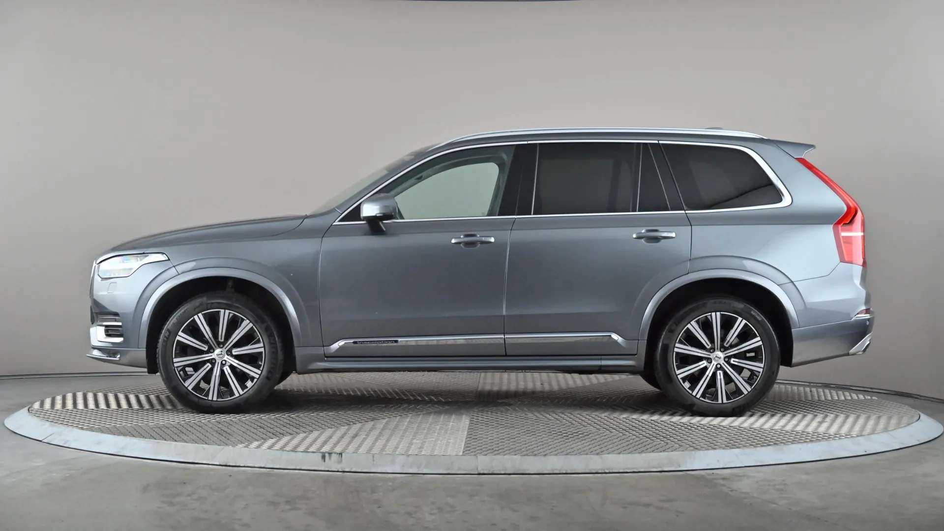 2019 VOLVO XC90 2019 VOLVO XC90