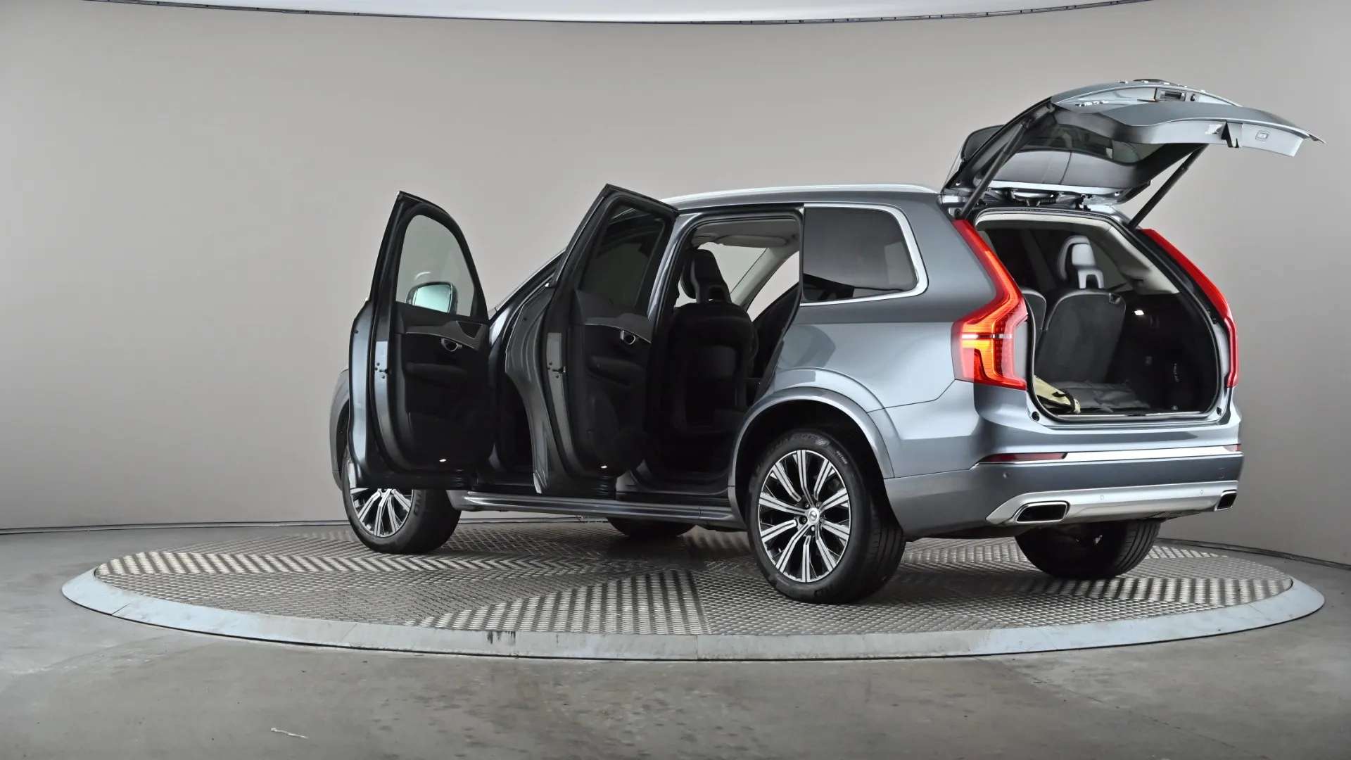 2019 VOLVO XC90 2019 VOLVO XC90