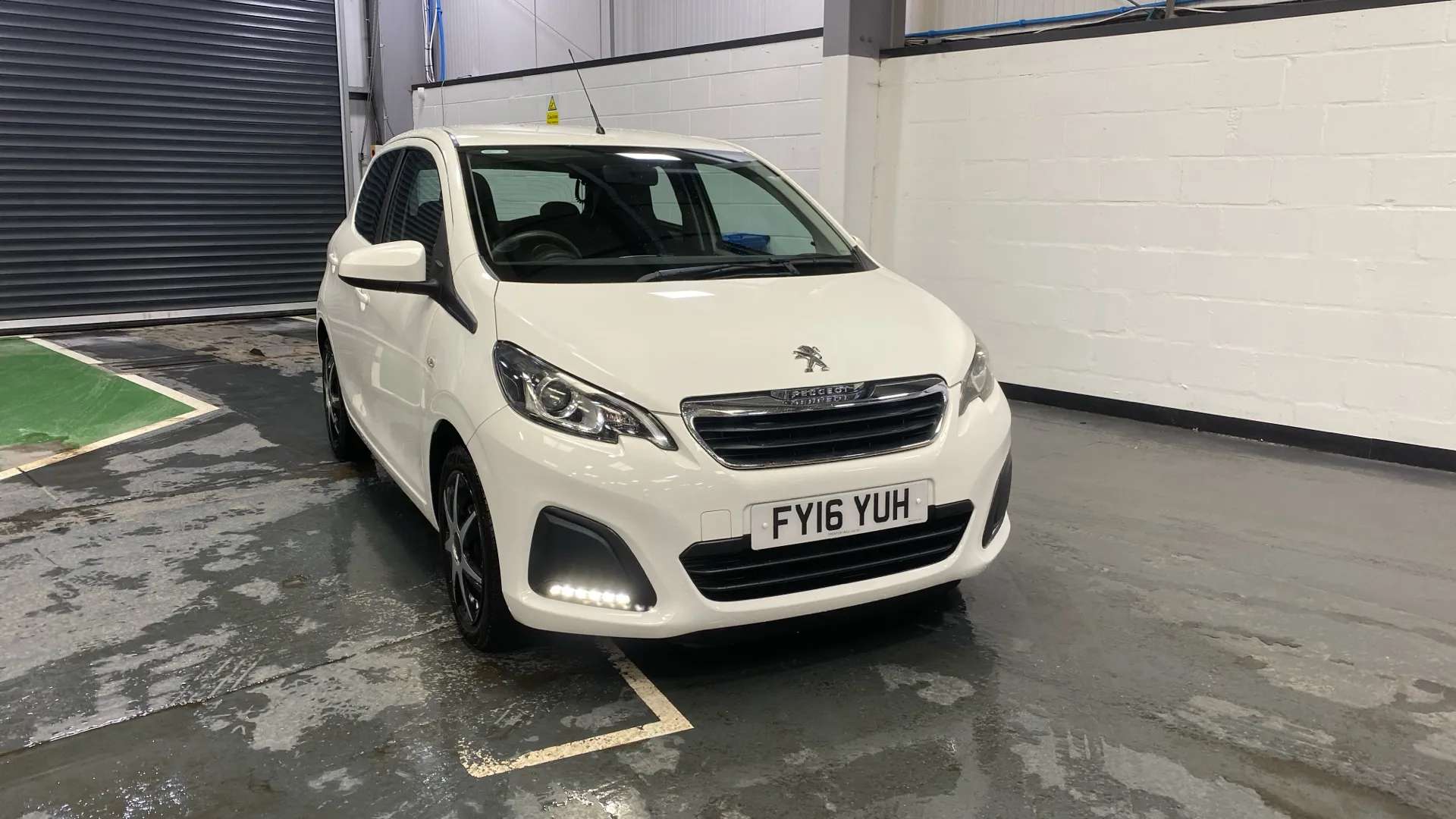 A 2016 PEUGEOT 108 1.0 Active A 2016 PEUGEOT 108 1.0 Active