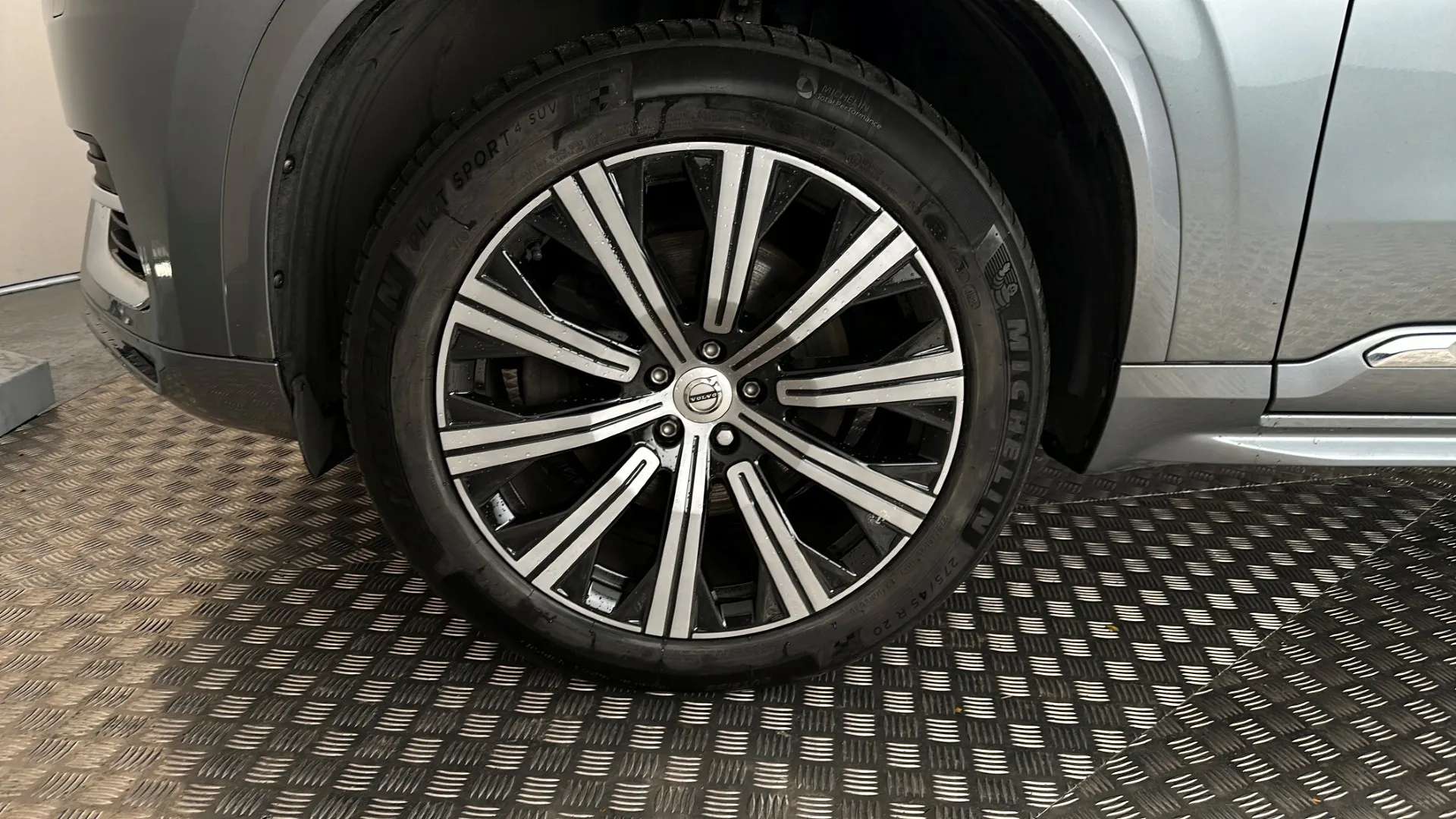 2019 VOLVO XC90 2019 VOLVO XC90