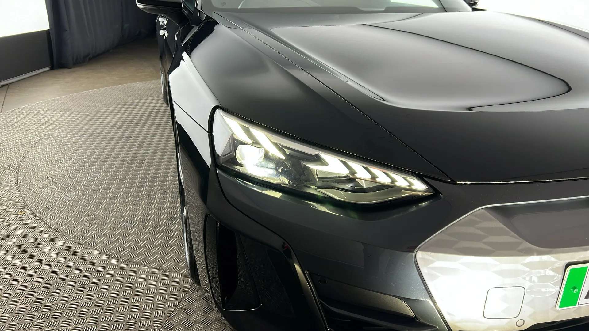 2023 AUDI E-TRON GT 2023 AUDI E-TRON GT