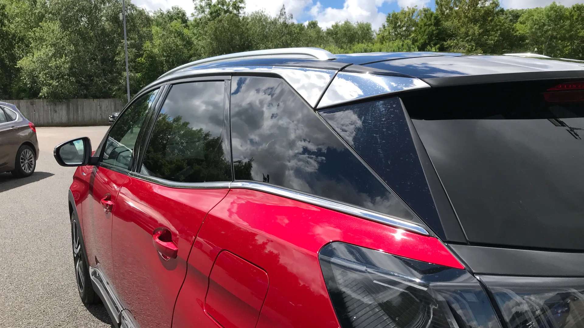 2022 PEUGEOT 3008 2022 PEUGEOT 3008