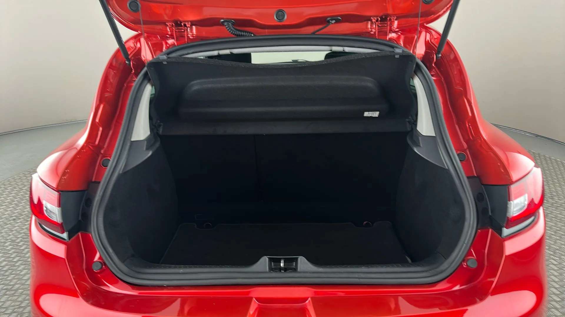 2019 RENAULT CLIO 2019 RENAULT CLIO