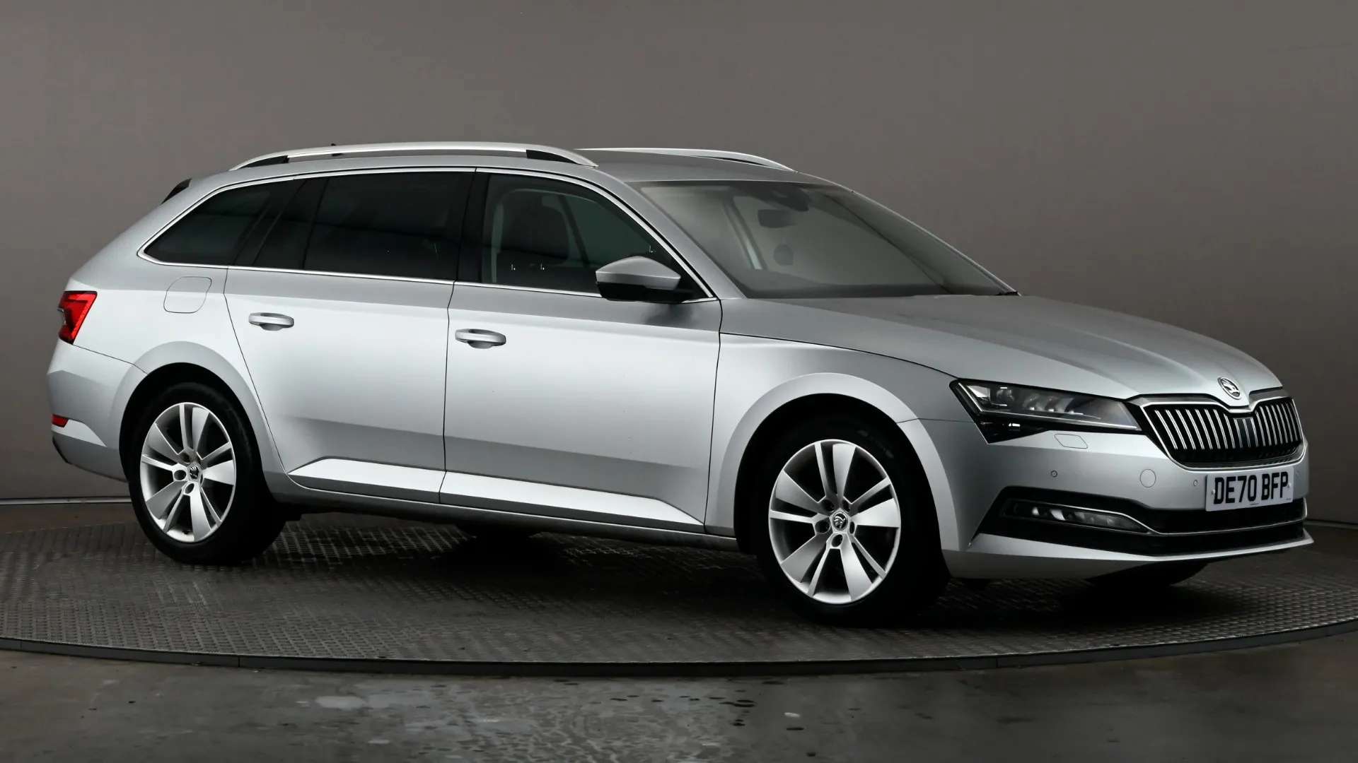 A 2020 SKODA SUPERB 2.0 TDI CR SE L A 2020 SKODA SUPERB 2.0 TDI CR SE L
