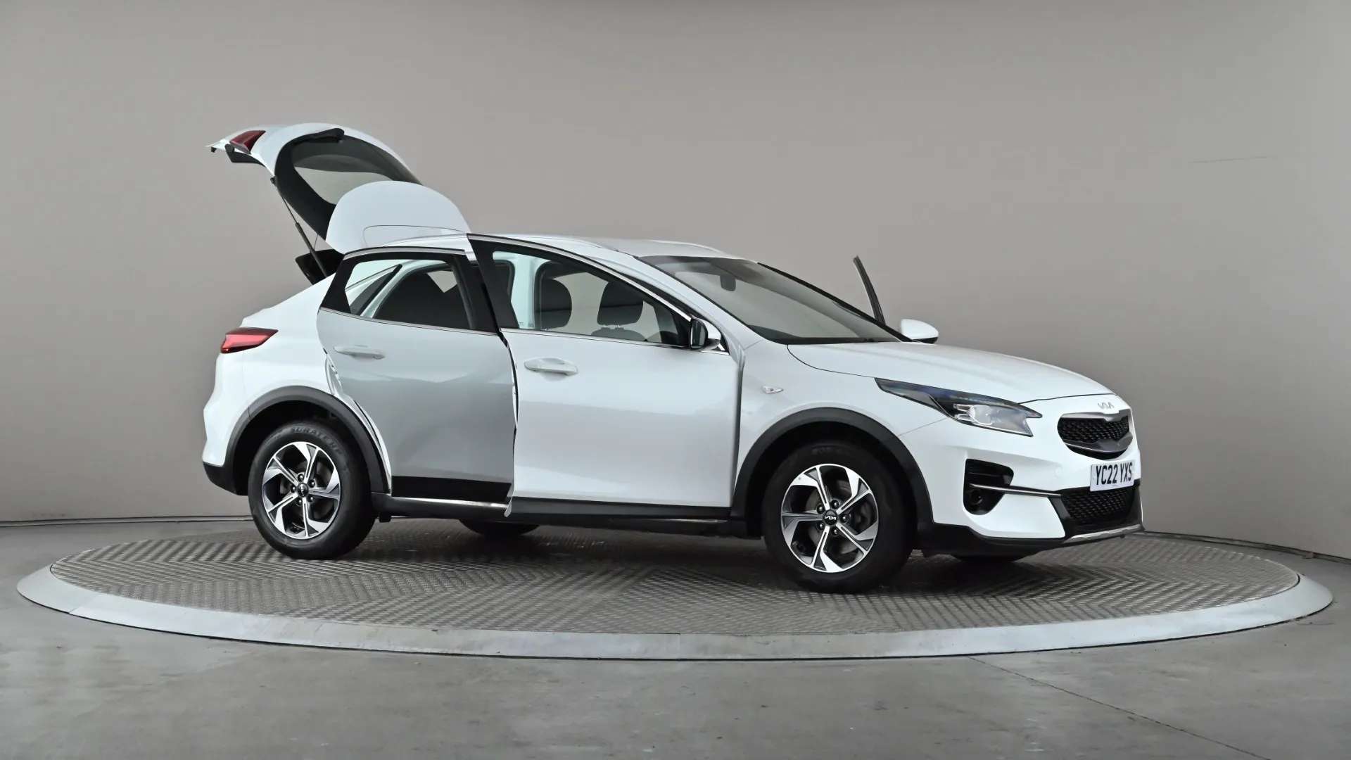 2022 KIA XCEED 2022 KIA XCEED