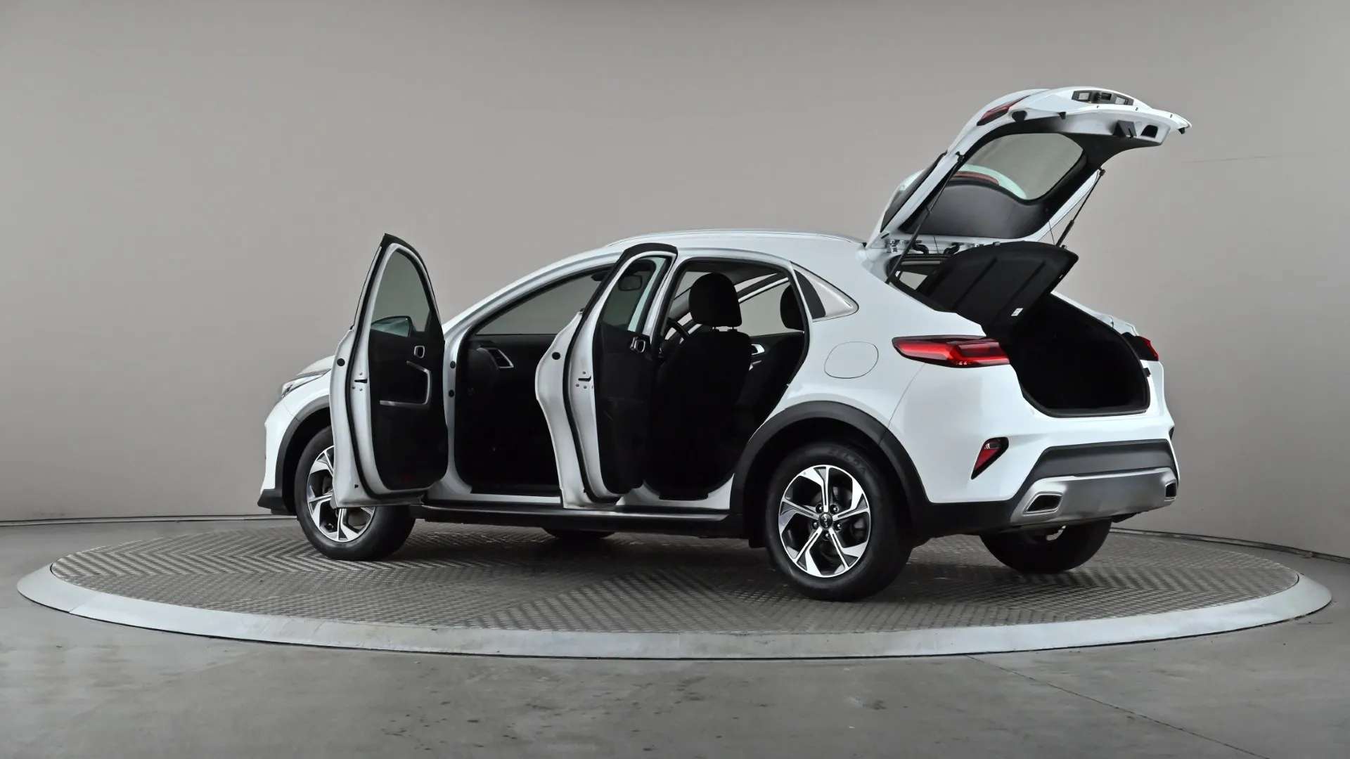 2022 KIA XCEED 2022 KIA XCEED