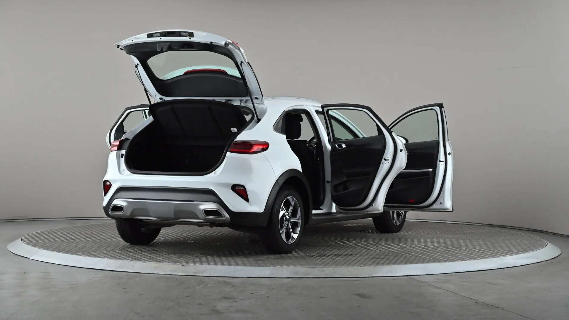 2022 KIA XCEED 2022 KIA XCEED