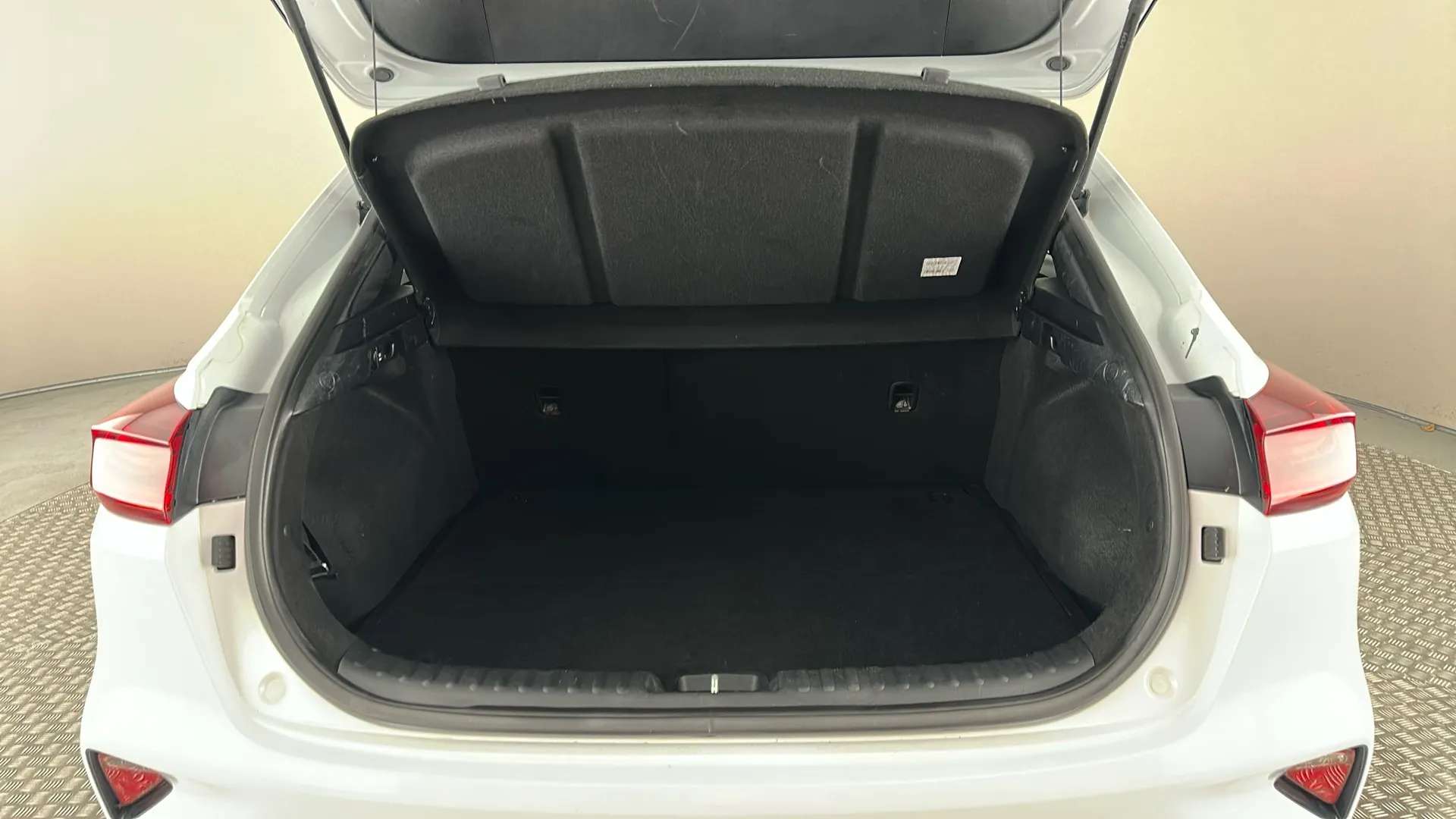 2022 KIA XCEED 2022 KIA XCEED