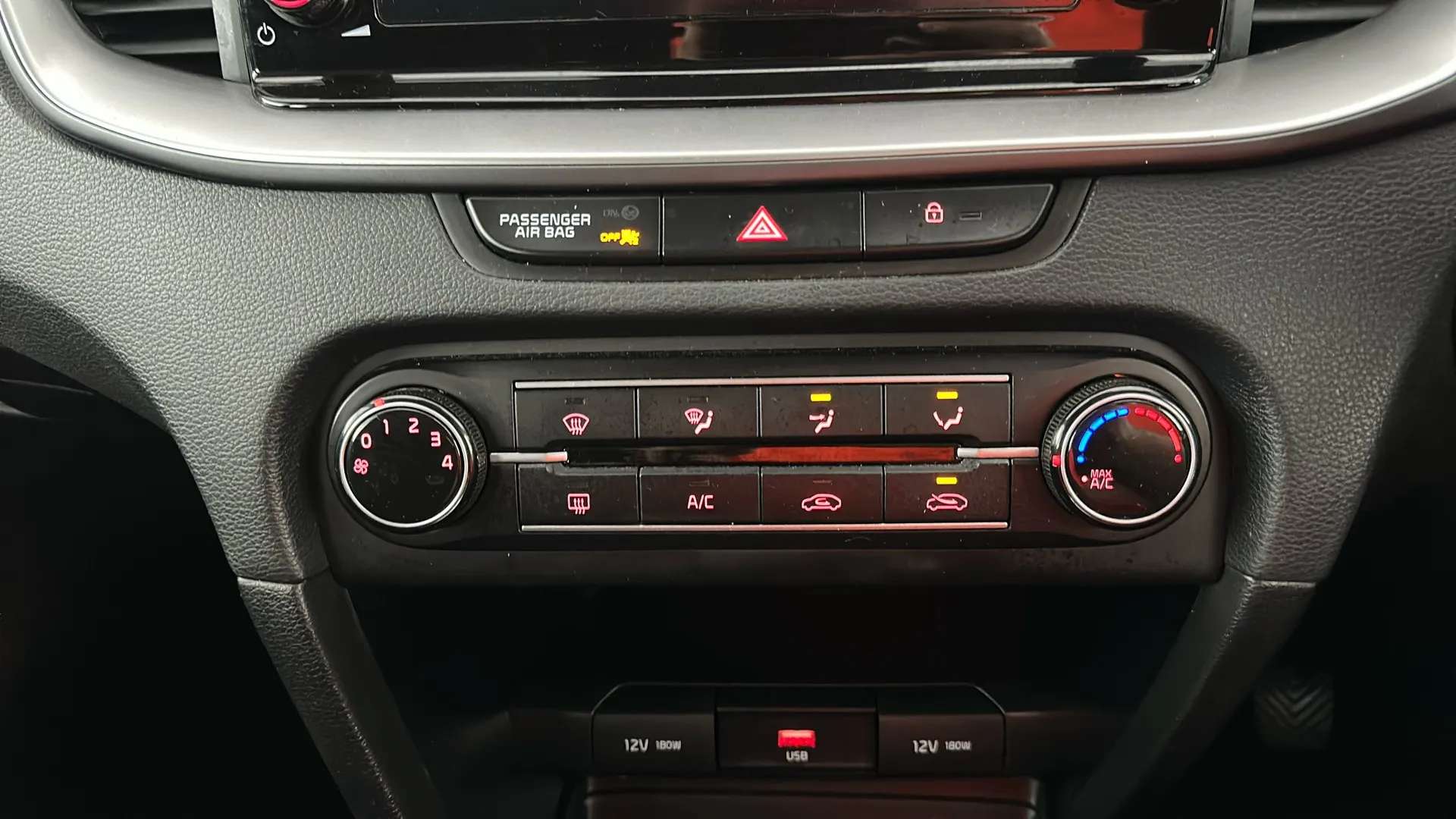2022 KIA XCEED 2022 KIA XCEED