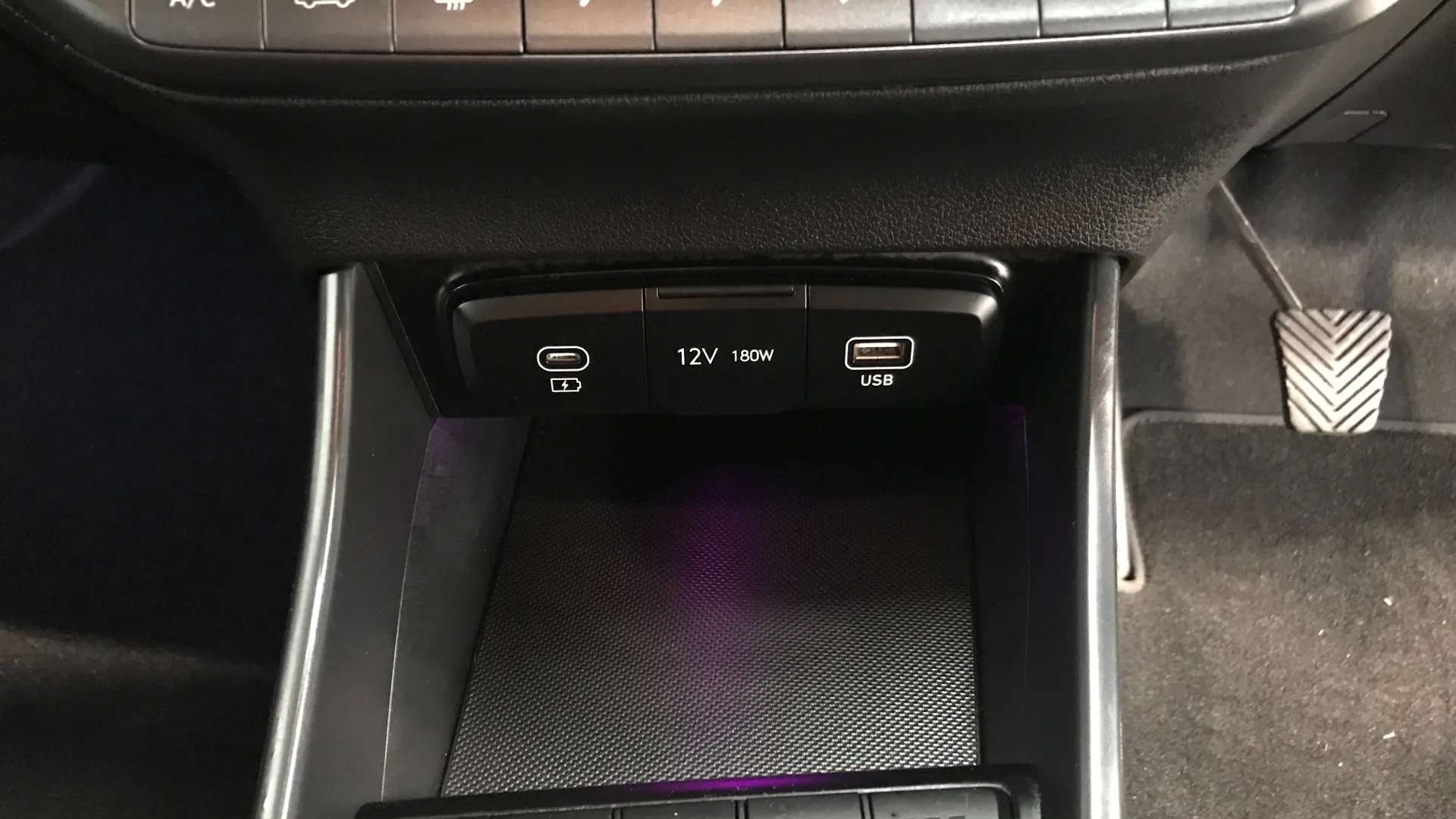 2024 HYUNDAI I20 2024 HYUNDAI I20