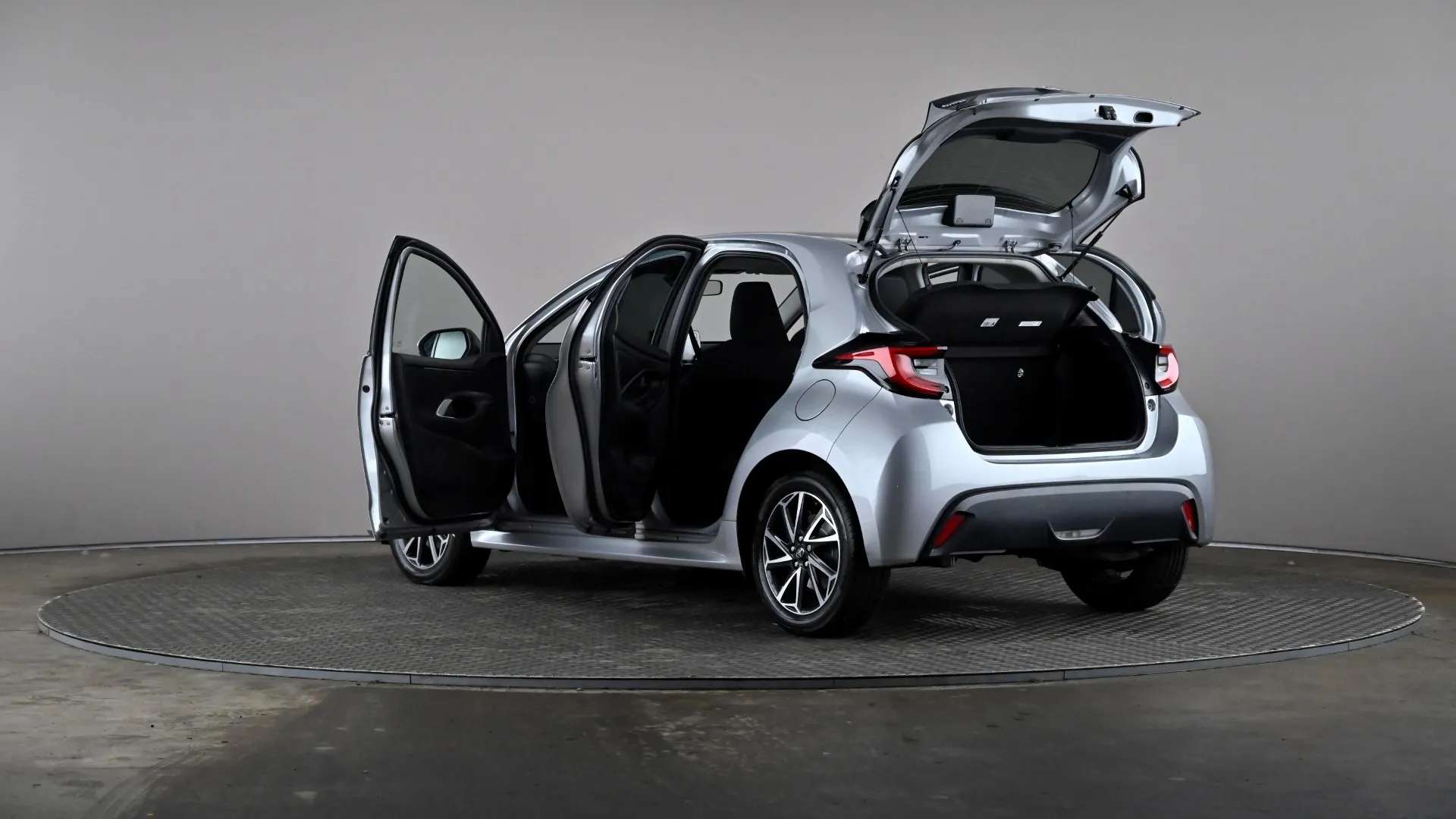 2023 TOYOTA YARIS 2023 TOYOTA YARIS