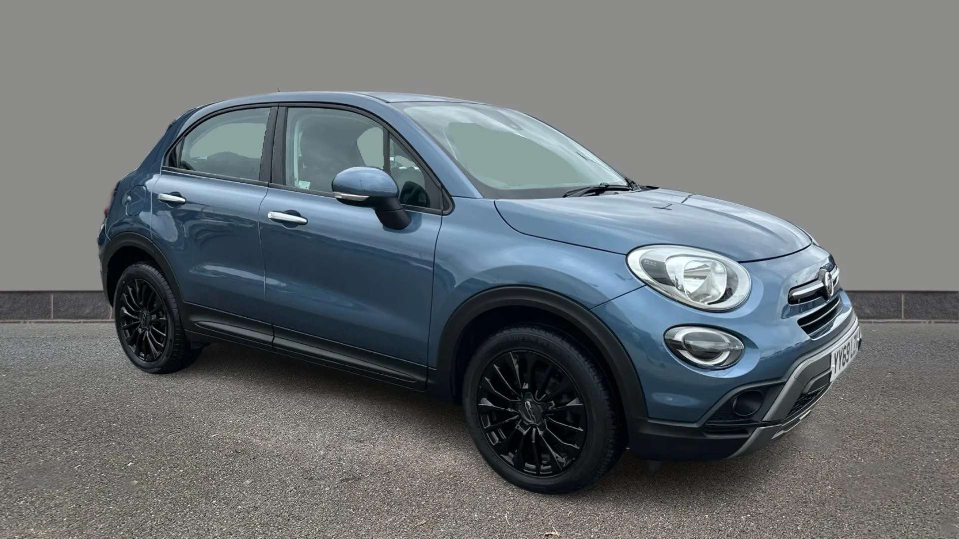 A 2019 FIAT 500X 1.0 City Cross A 2019 FIAT 500X 1.0 City Cross