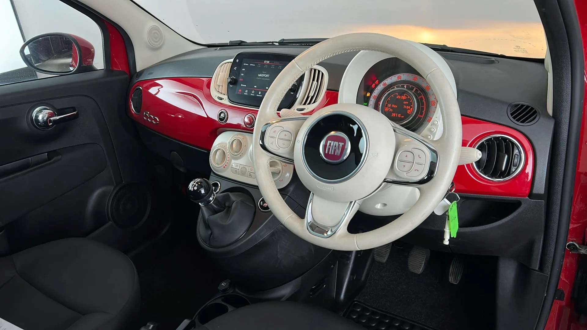 2023 FIAT 500 2023 FIAT 500