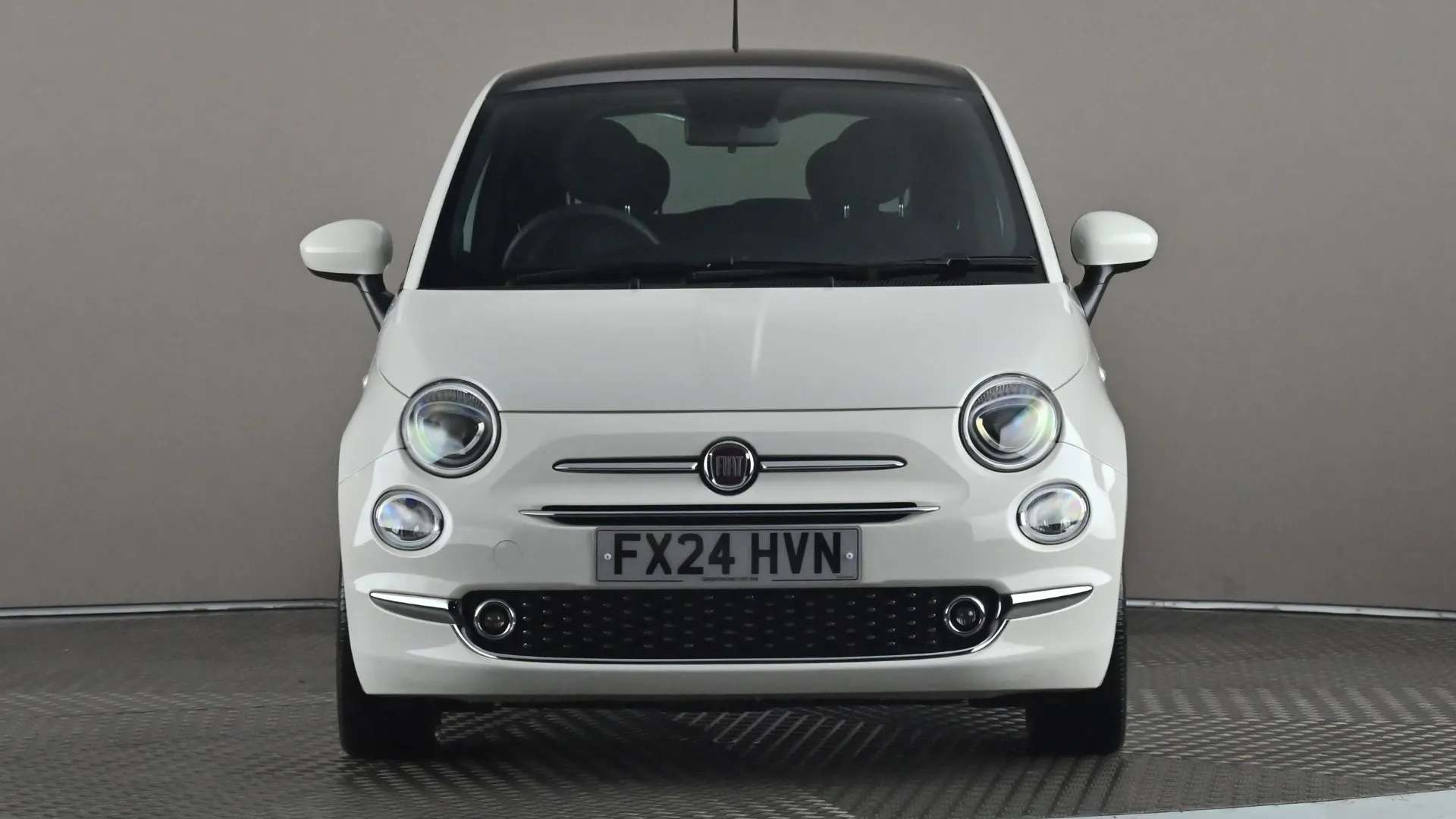 A 2024 FIAT 500 1.0 Mild Hybrid A 2024 FIAT 500 1.0 Mild Hybrid