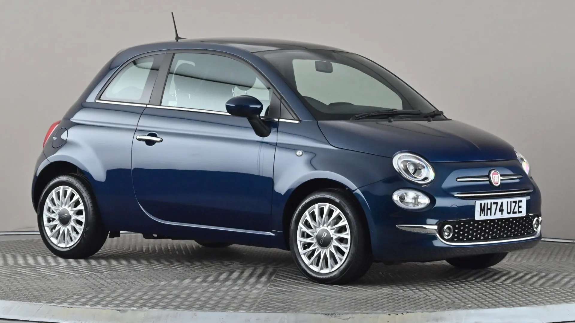 A 2025 FIAT 500 1.0 Mild Hybrid A 2025 FIAT 500 1.0 Mild Hybrid