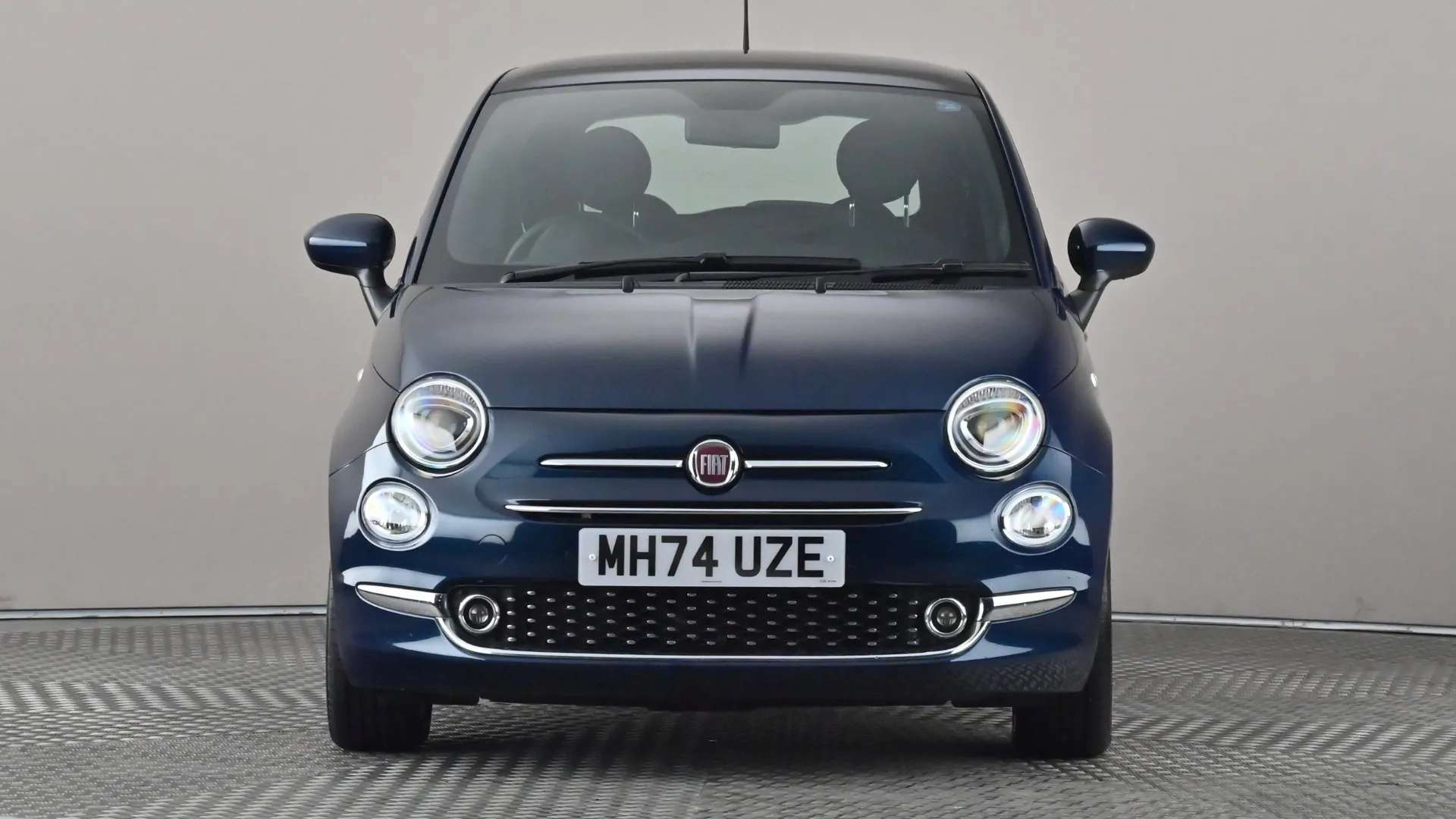 A 2025 FIAT 500 1.0 Mild Hybrid A 2025 FIAT 500 1.0 Mild Hybrid