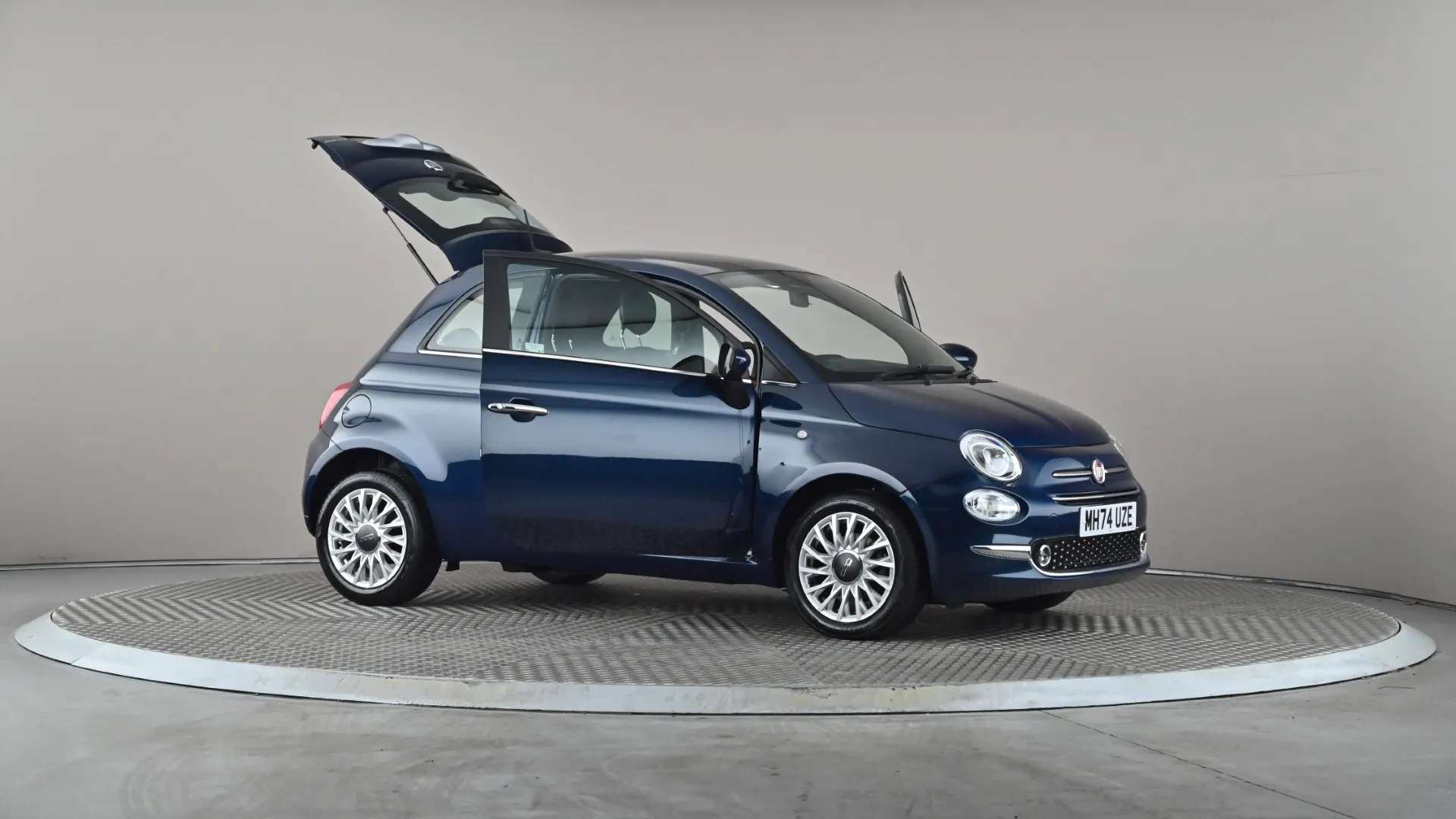 2025 FIAT 500 2025 FIAT 500