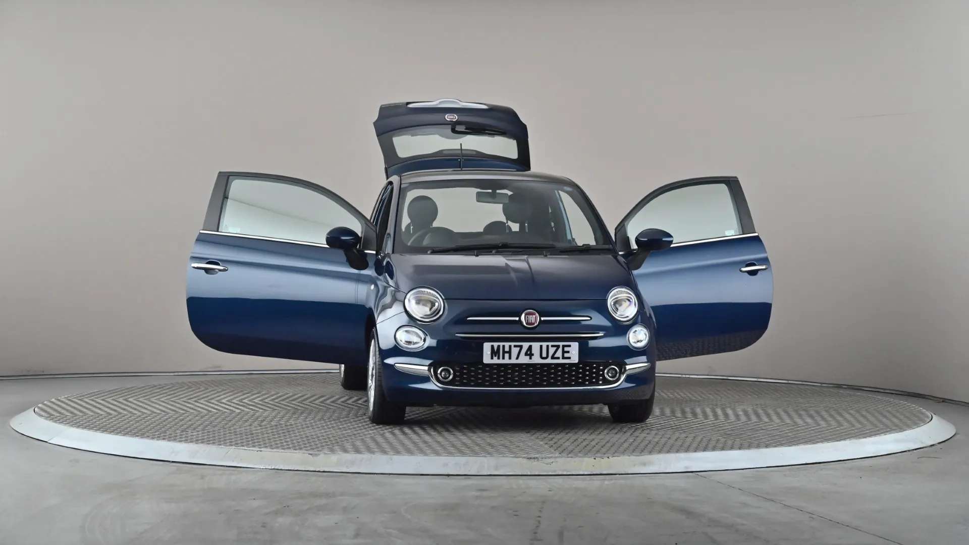 2025 FIAT 500 2025 FIAT 500