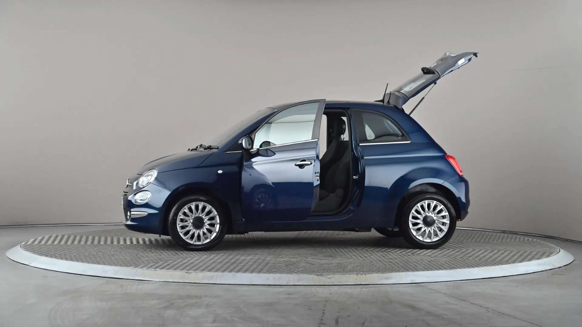 2025 FIAT 500 2025 FIAT 500