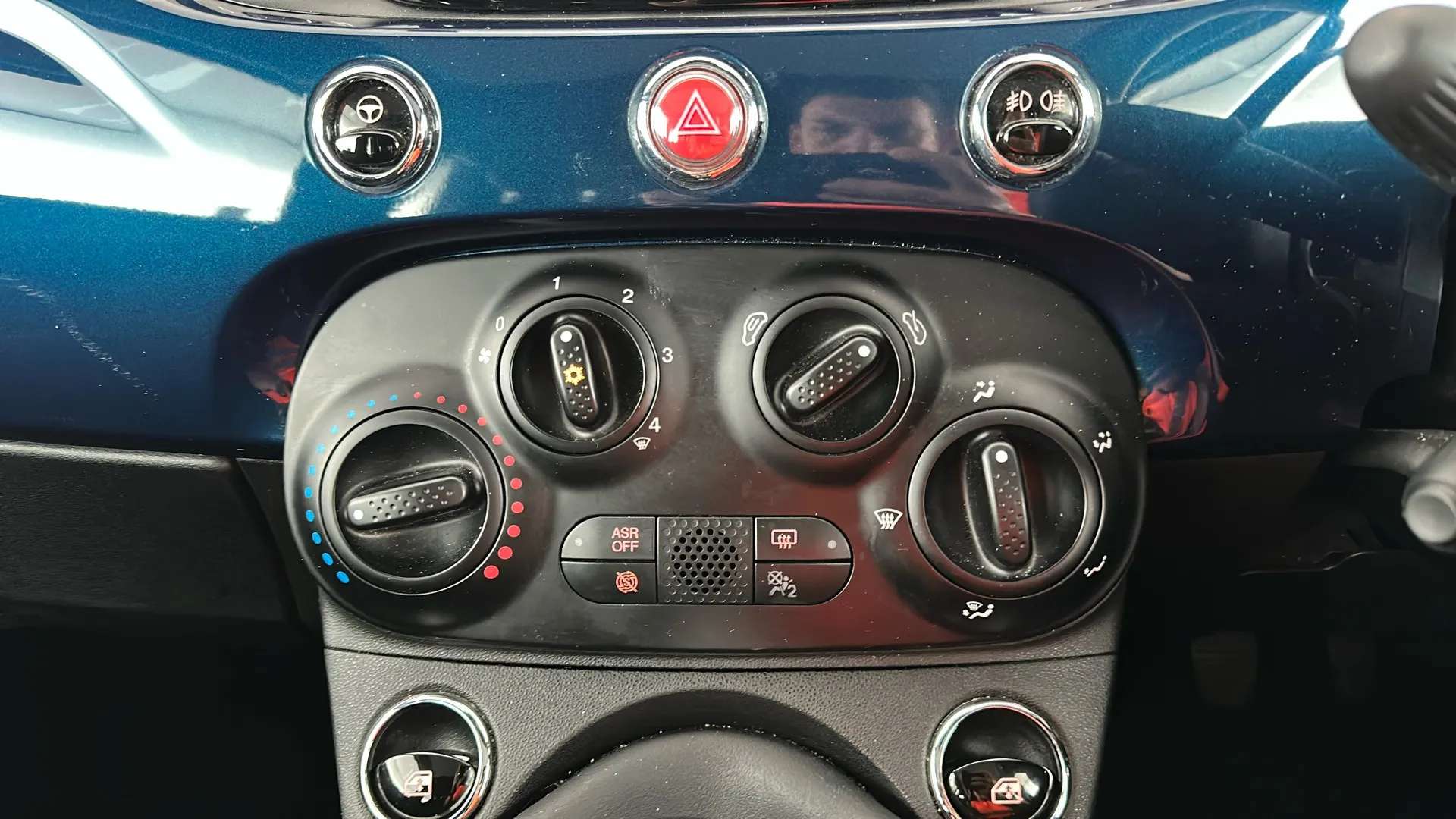 2025 FIAT 500 2025 FIAT 500