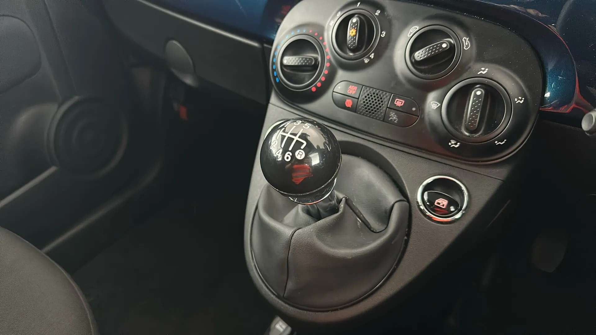 2025 FIAT 500 2025 FIAT 500