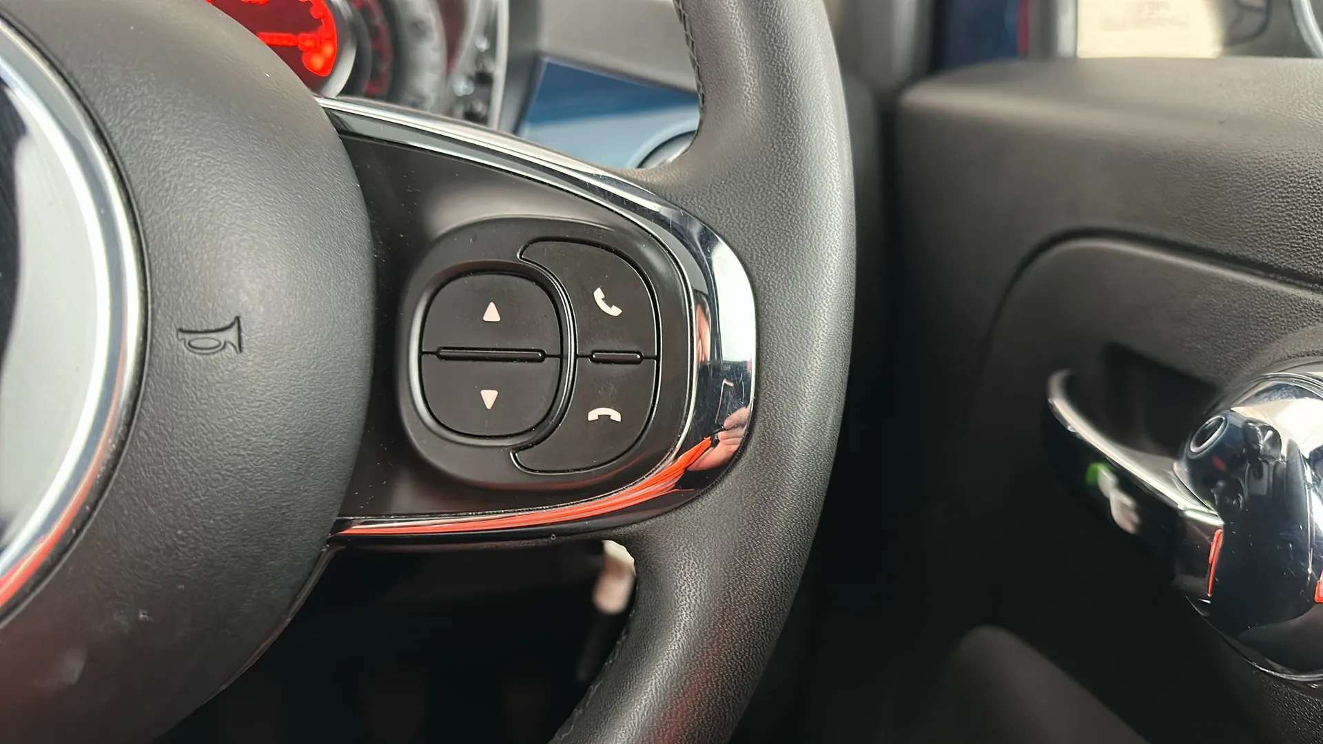 2025 FIAT 500 2025 FIAT 500