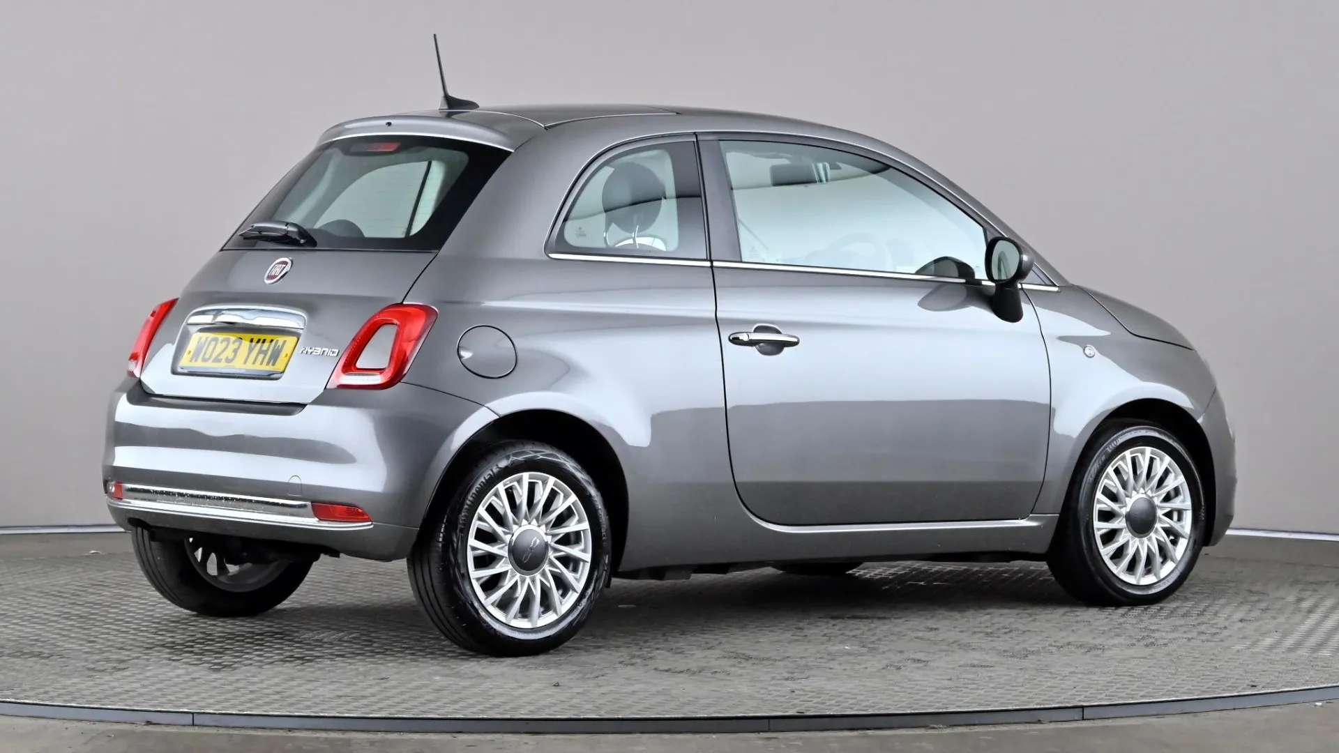 2023 FIAT 500 2023 FIAT 500