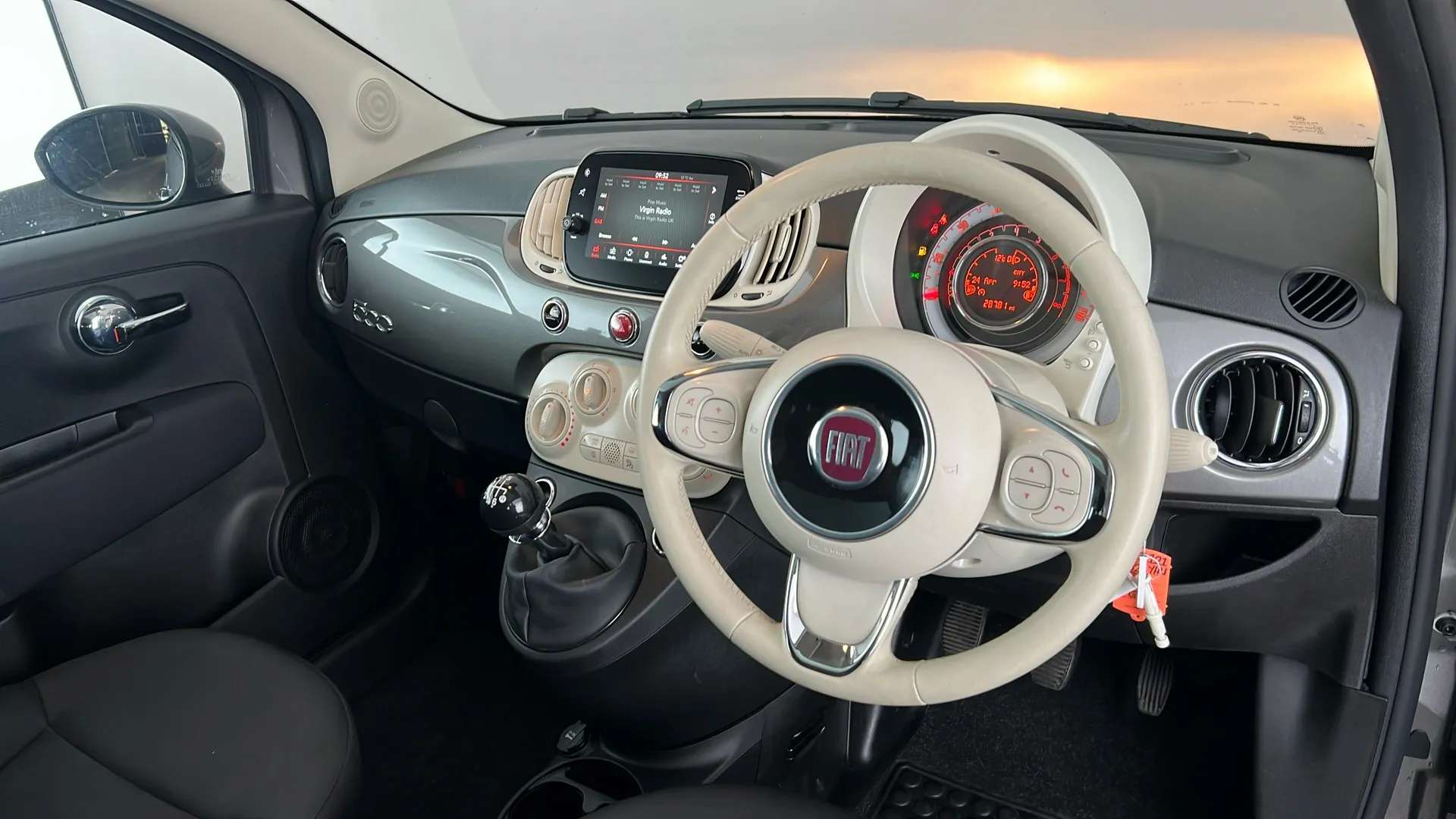 2023 FIAT 500 2023 FIAT 500