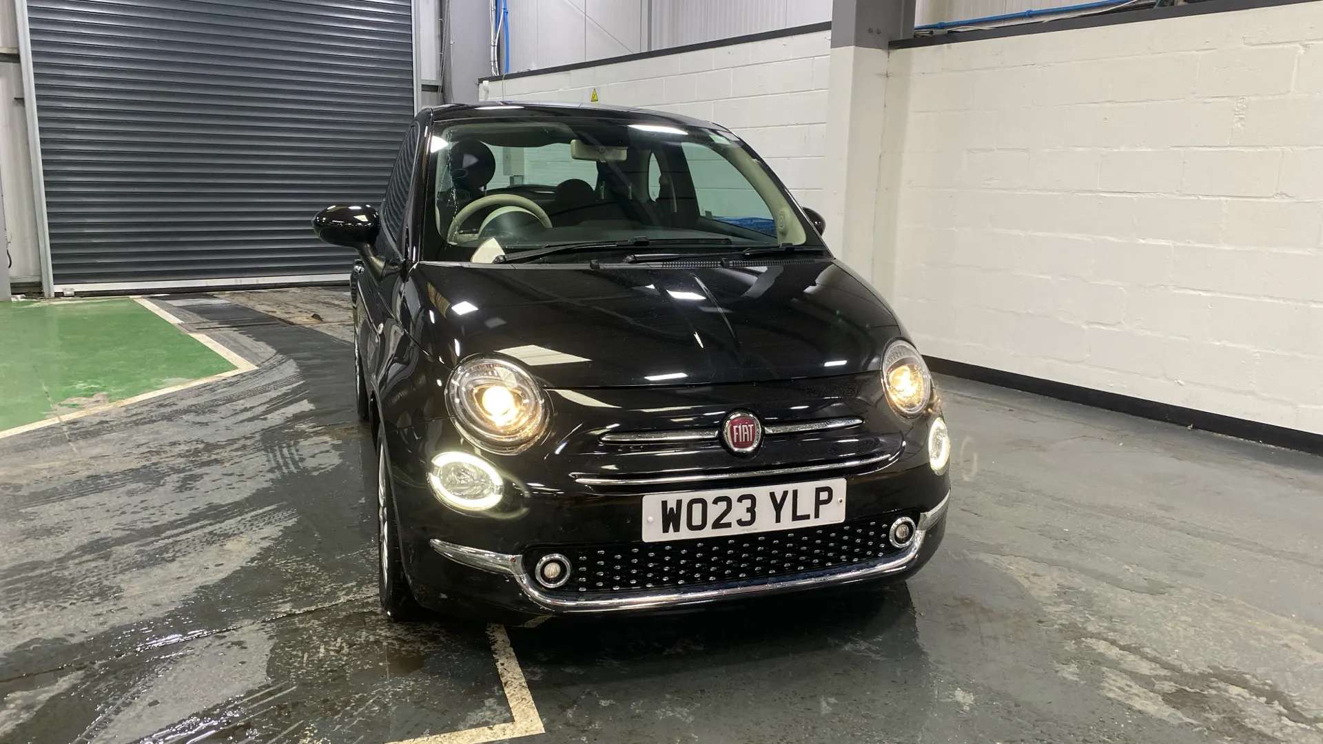 A 2023 FIAT 500 1.0 Mild Hybrid A 2023 FIAT 500 1.0 Mild Hybrid