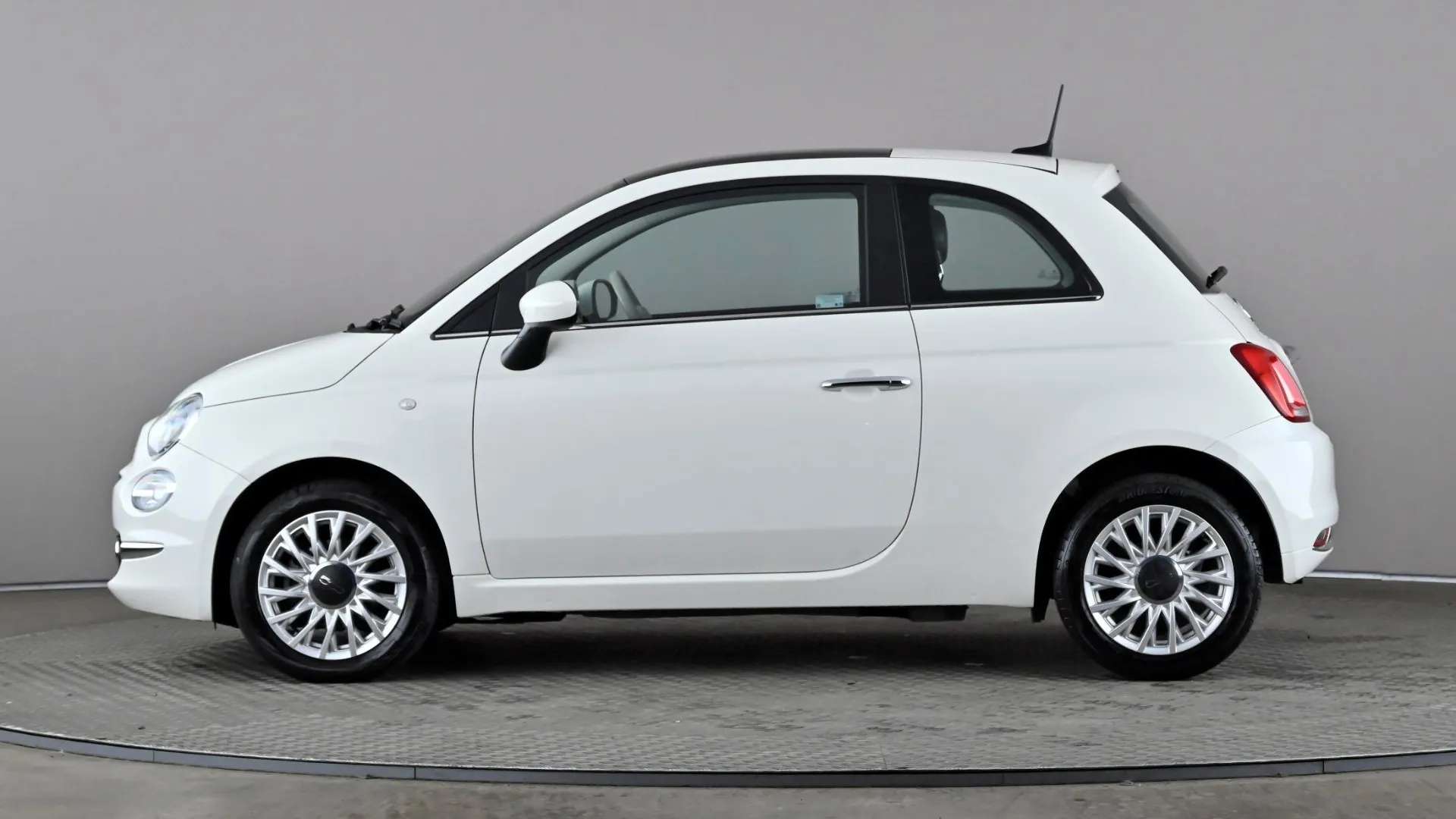 A 2023 FIAT 500 1.0 Mild Hybrid A 2023 FIAT 500 1.0 Mild Hybrid