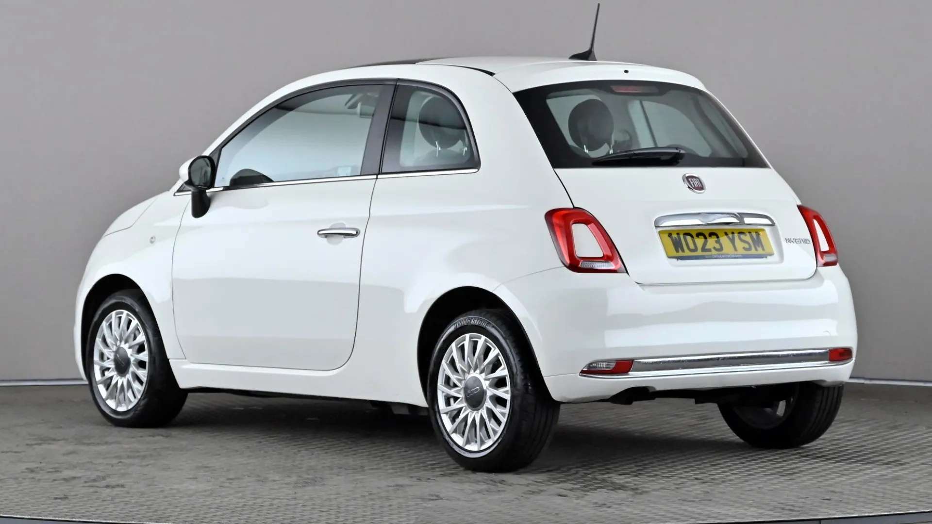 A 2023 FIAT 500 1.0 Mild Hybrid A 2023 FIAT 500 1.0 Mild Hybrid