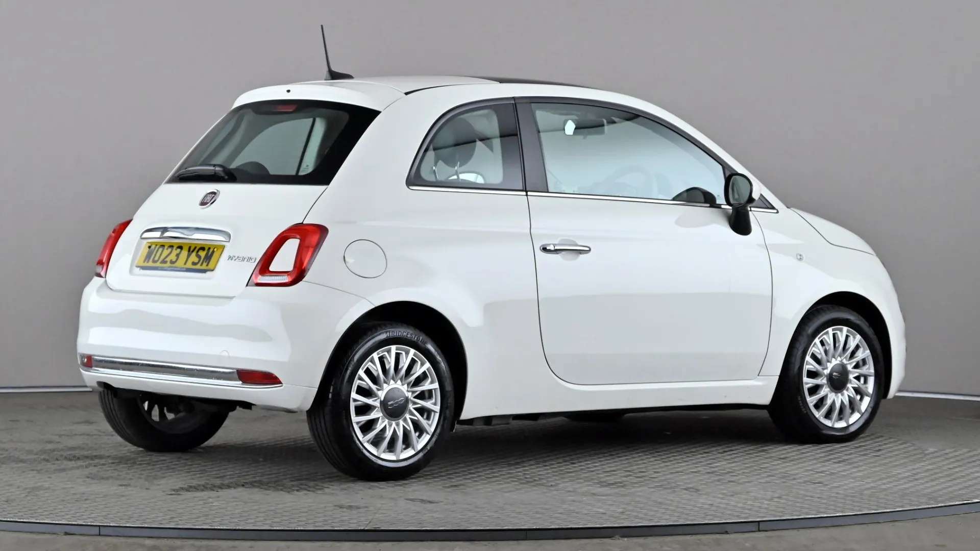 2023 FIAT 500 2023 FIAT 500
