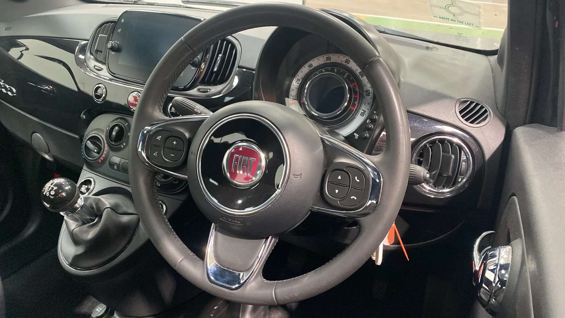 A 2023 FIAT 500 1.0 Mild Hybrid A 2023 FIAT 500 1.0 Mild Hybrid