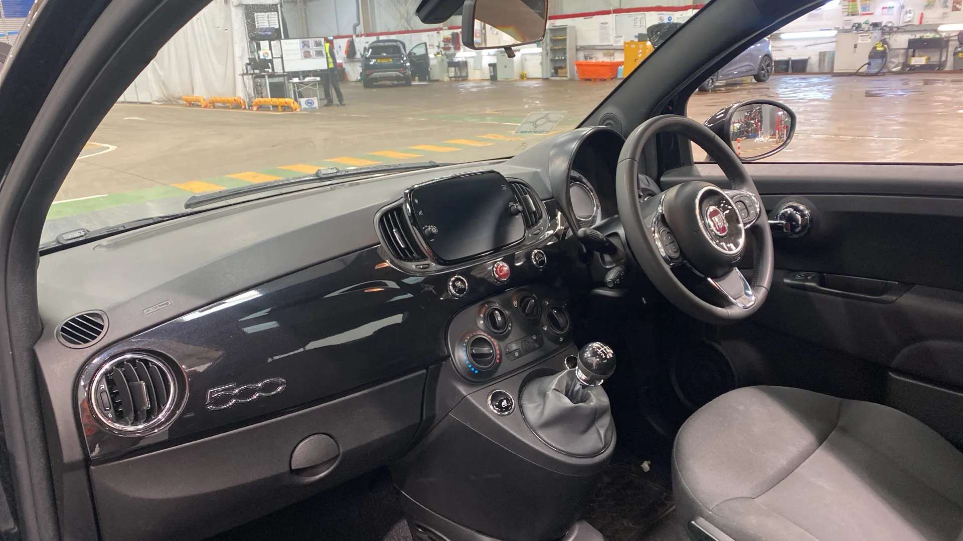 2023 FIAT 500 2023 FIAT 500