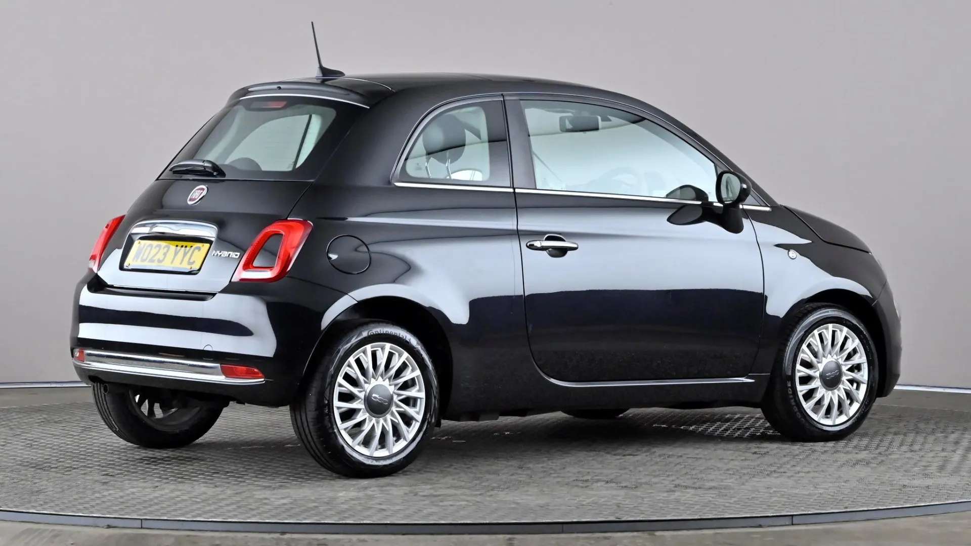 2023 FIAT 500 2023 FIAT 500