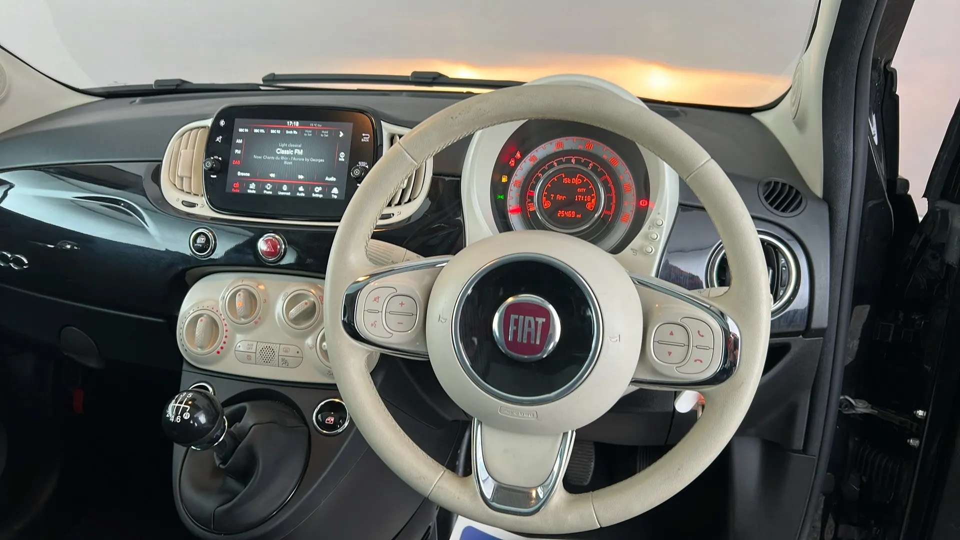 2023 FIAT 500 2023 FIAT 500