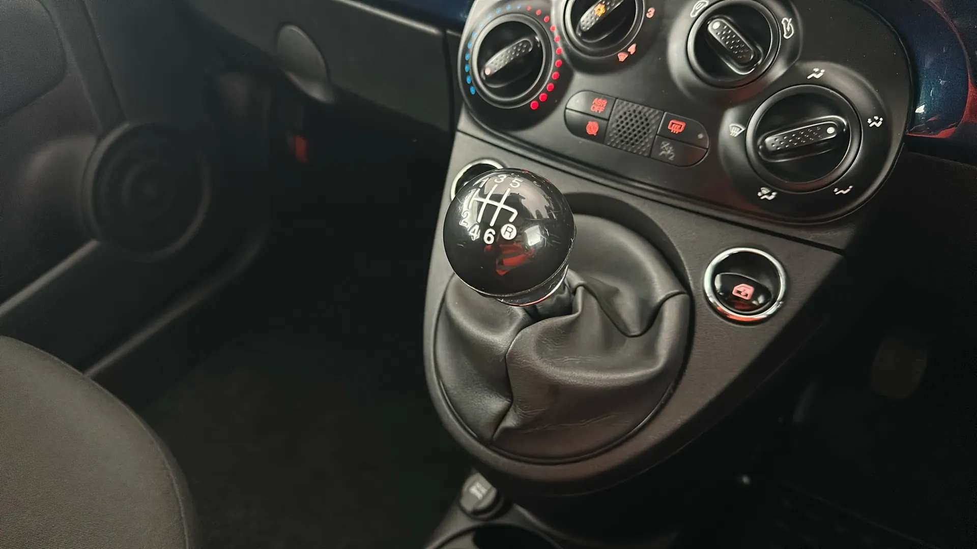2024 FIAT 500 2024 FIAT 500