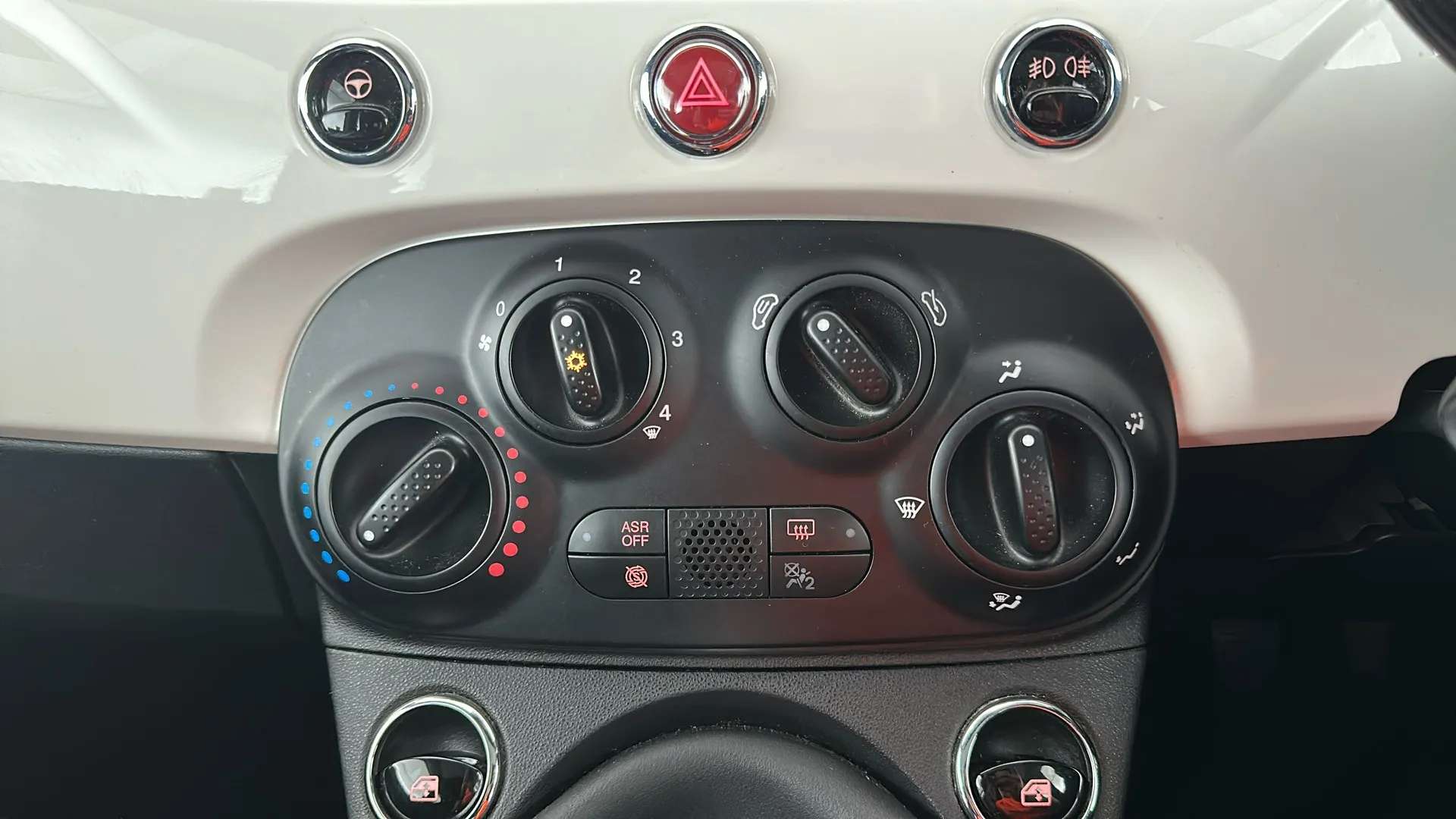 2024 FIAT 500 2024 FIAT 500
