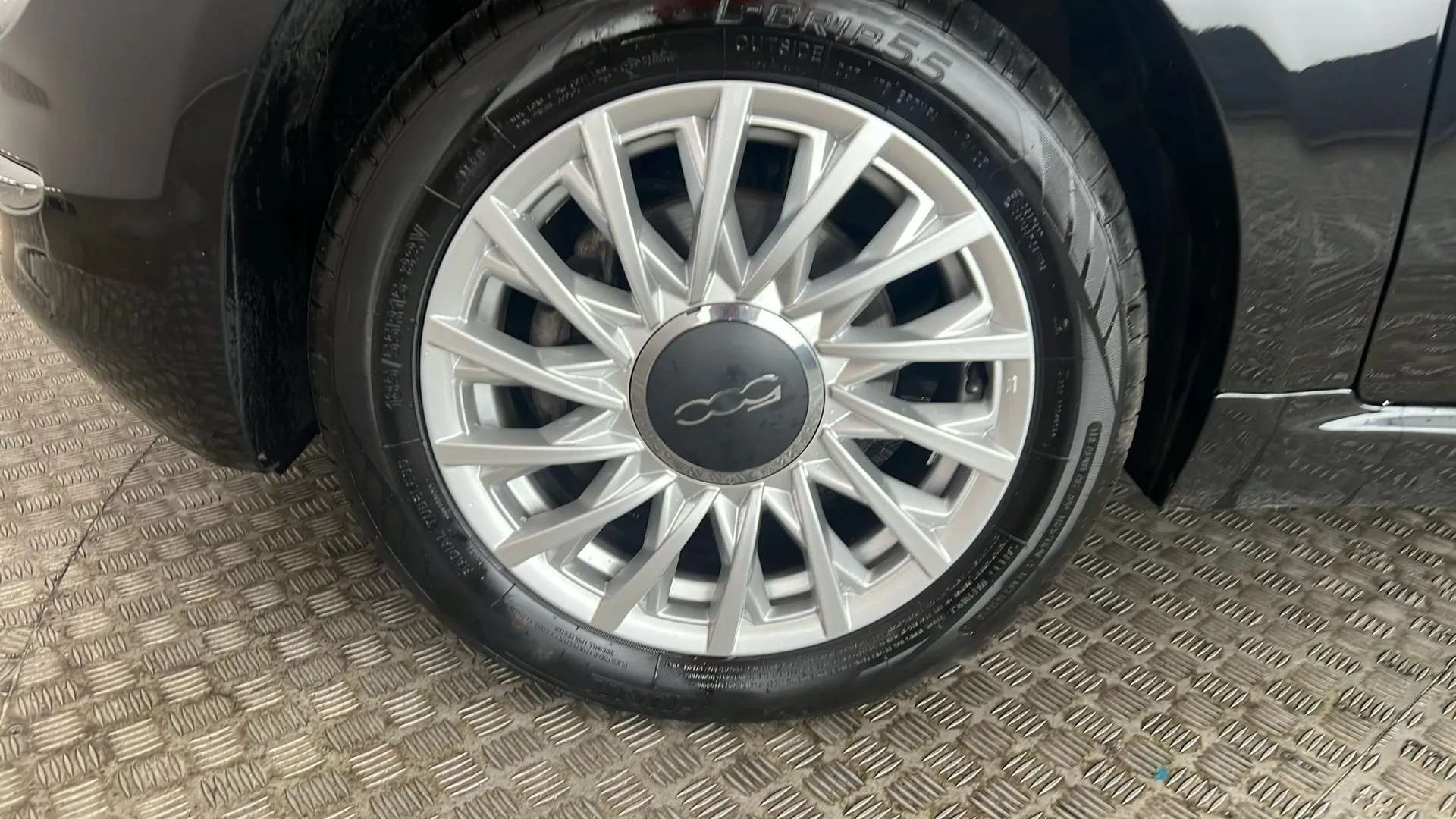 2024 FIAT 500 2024 FIAT 500