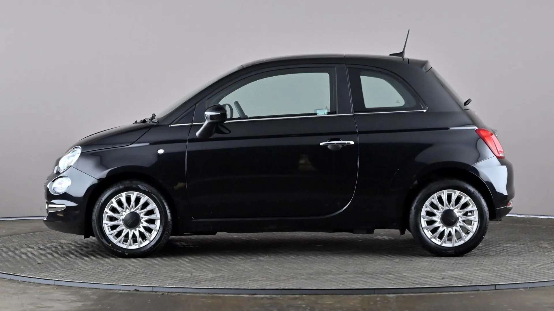 A 2023 FIAT 500 1.0 Mild Hybrid A 2023 FIAT 500 1.0 Mild Hybrid