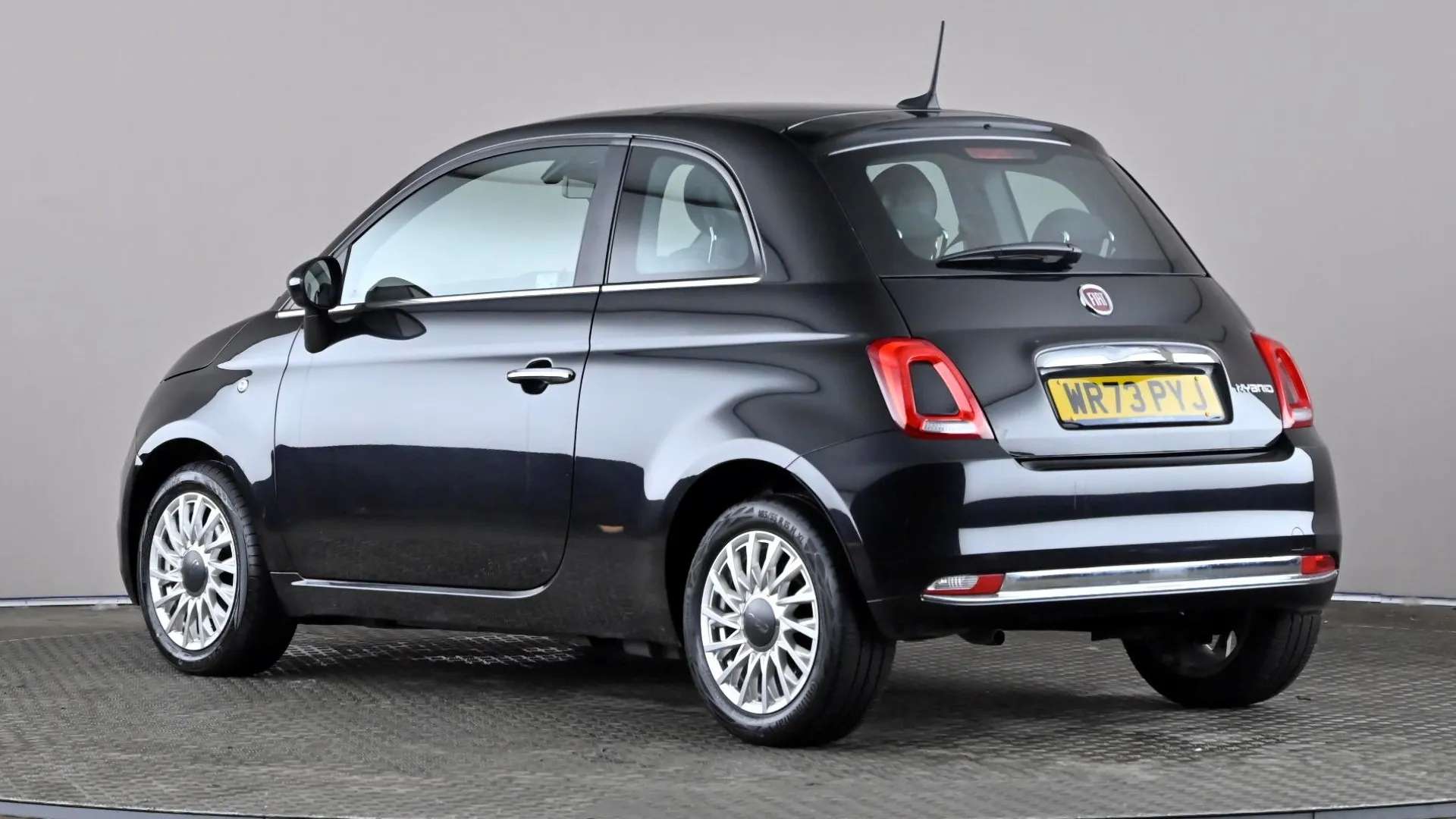 A 2023 FIAT 500 1.0 Mild Hybrid A 2023 FIAT 500 1.0 Mild Hybrid