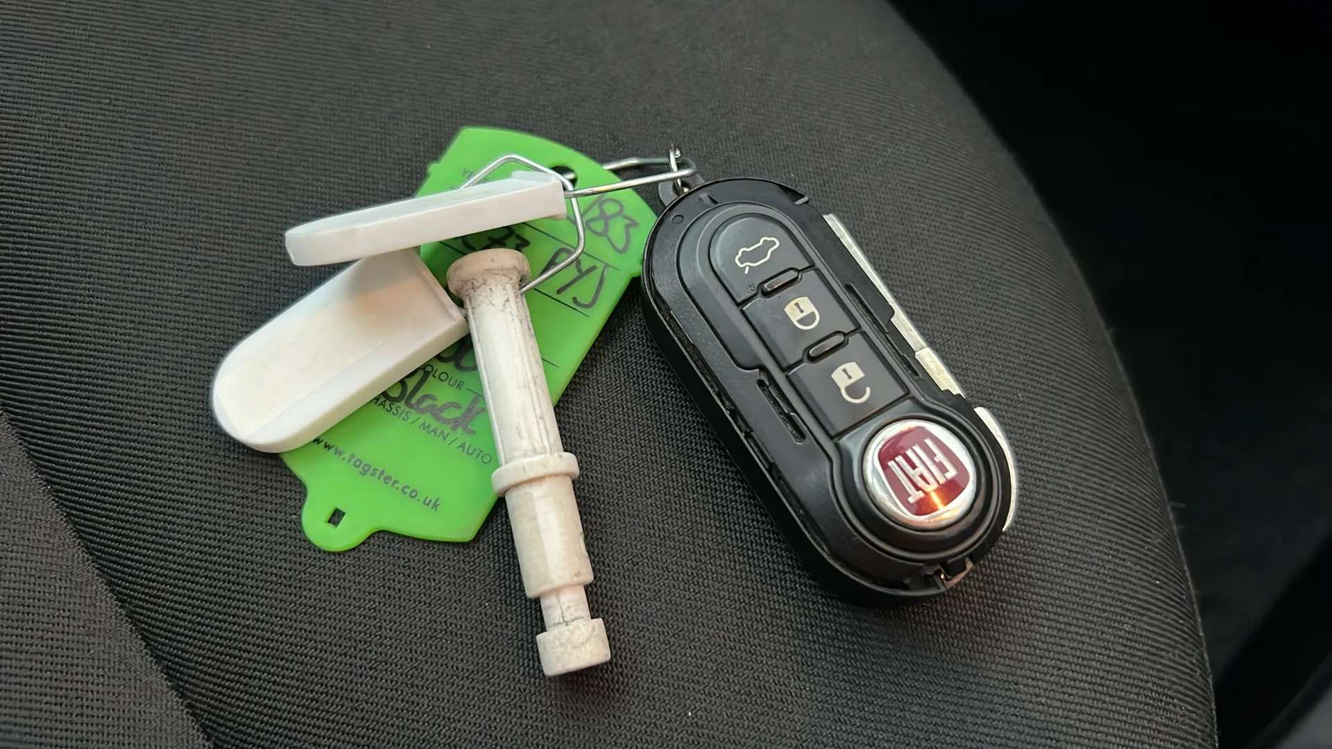 2023 FIAT 500 2023 FIAT 500