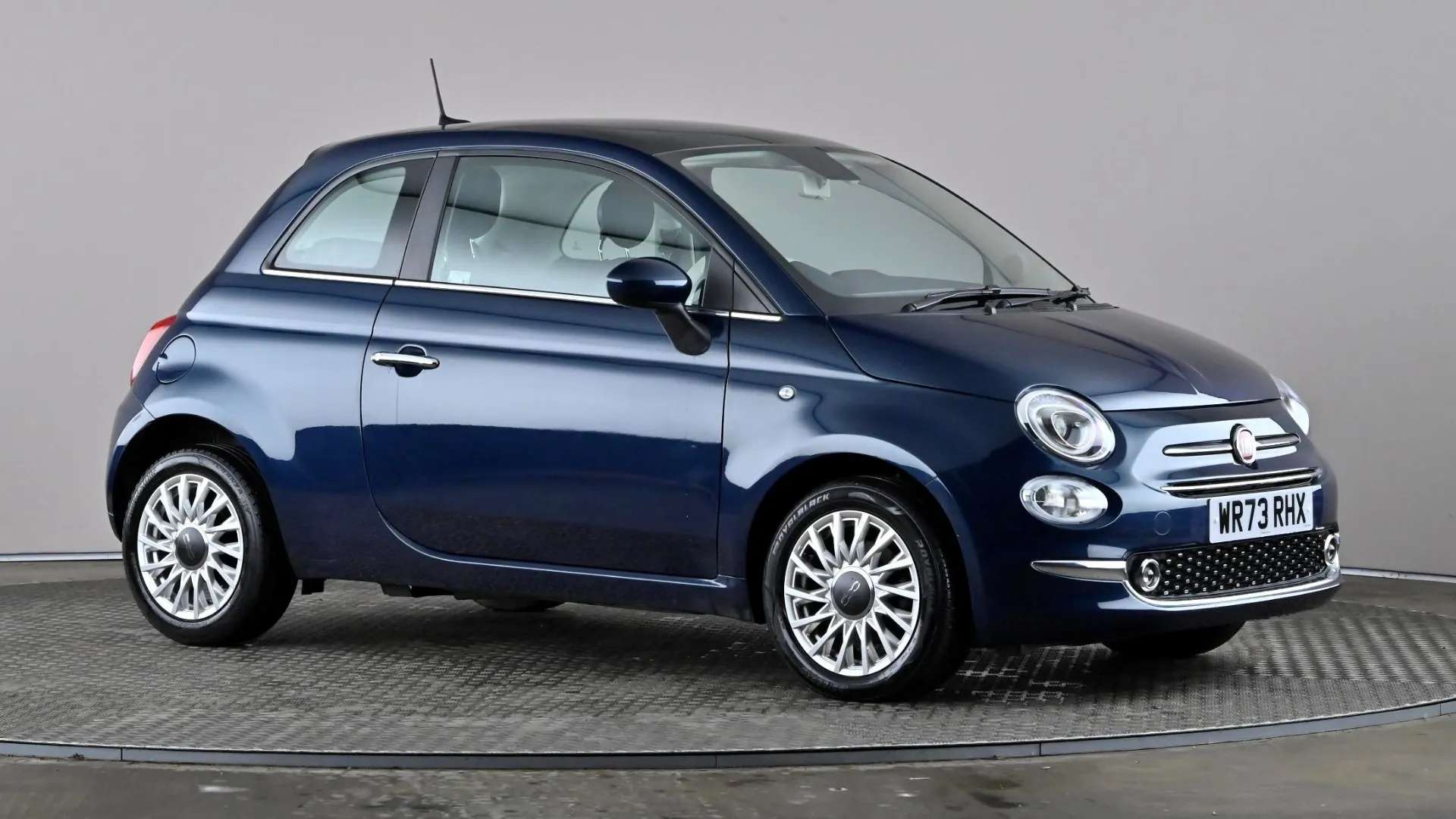 A 2023 FIAT 500 1.0 Mild Hybrid A 2023 FIAT 500 1.0 Mild Hybrid