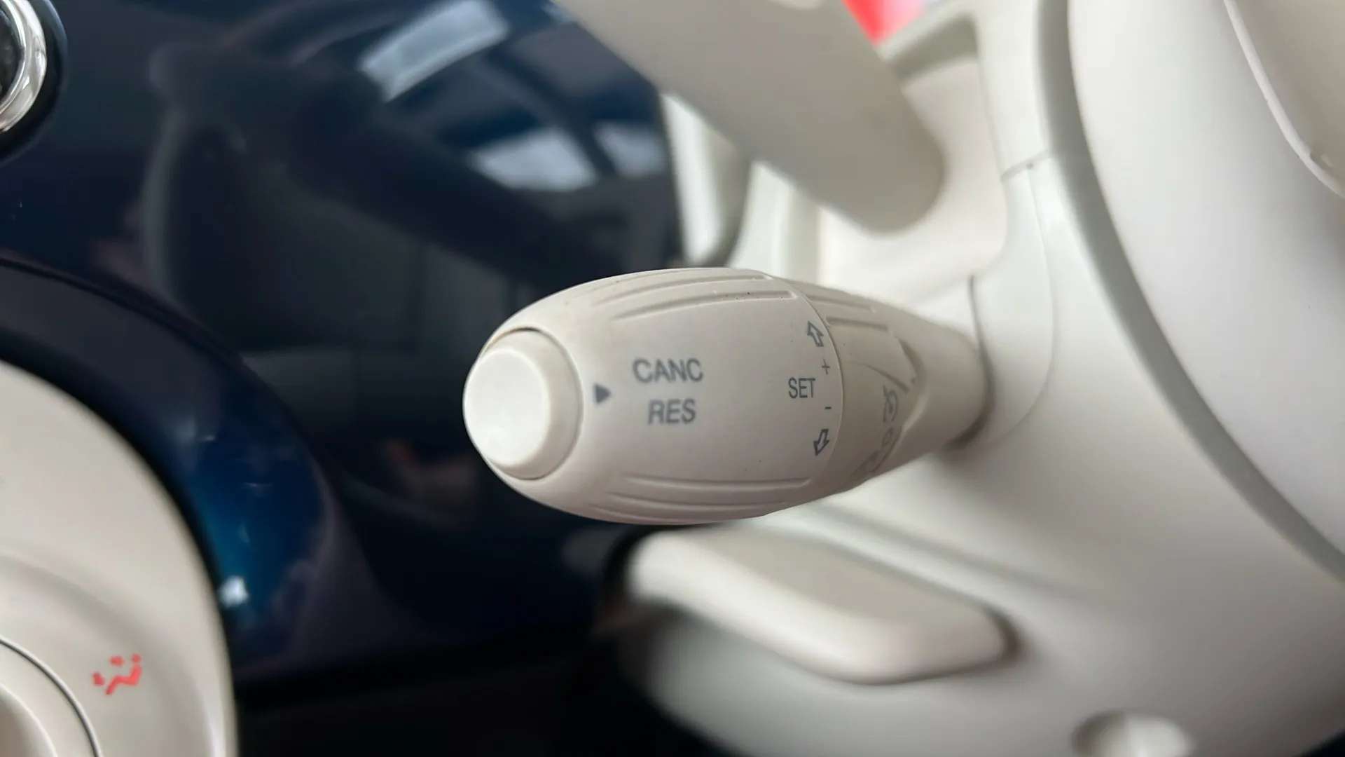 2023 FIAT 500 2023 FIAT 500