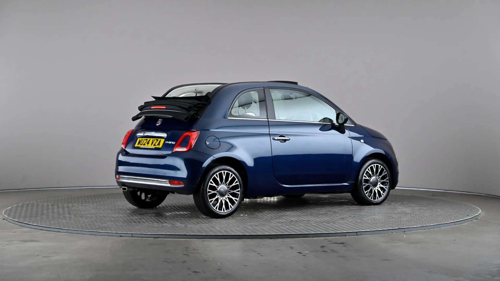 2024 FIAT 500 2024 FIAT 500