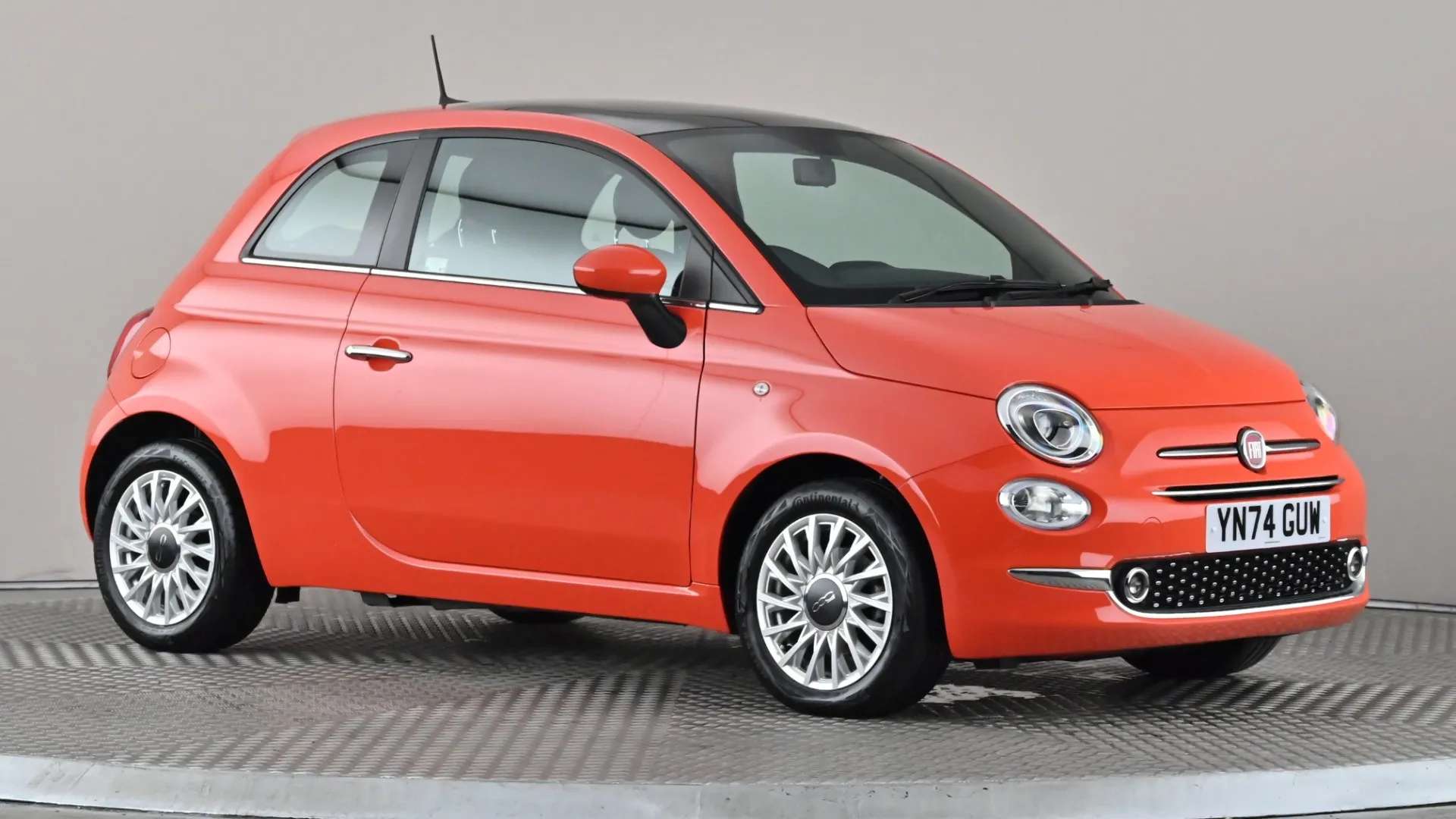 A 2024 FIAT 500 1.0 Mild Hybrid A 2024 FIAT 500 1.0 Mild Hybrid